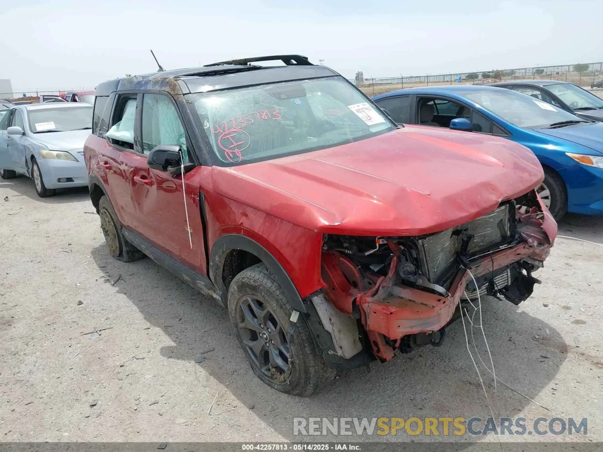 6 Photograph of a damaged car 3FMCR9D94NRD06315 FORD BRONCO SPORT 2022