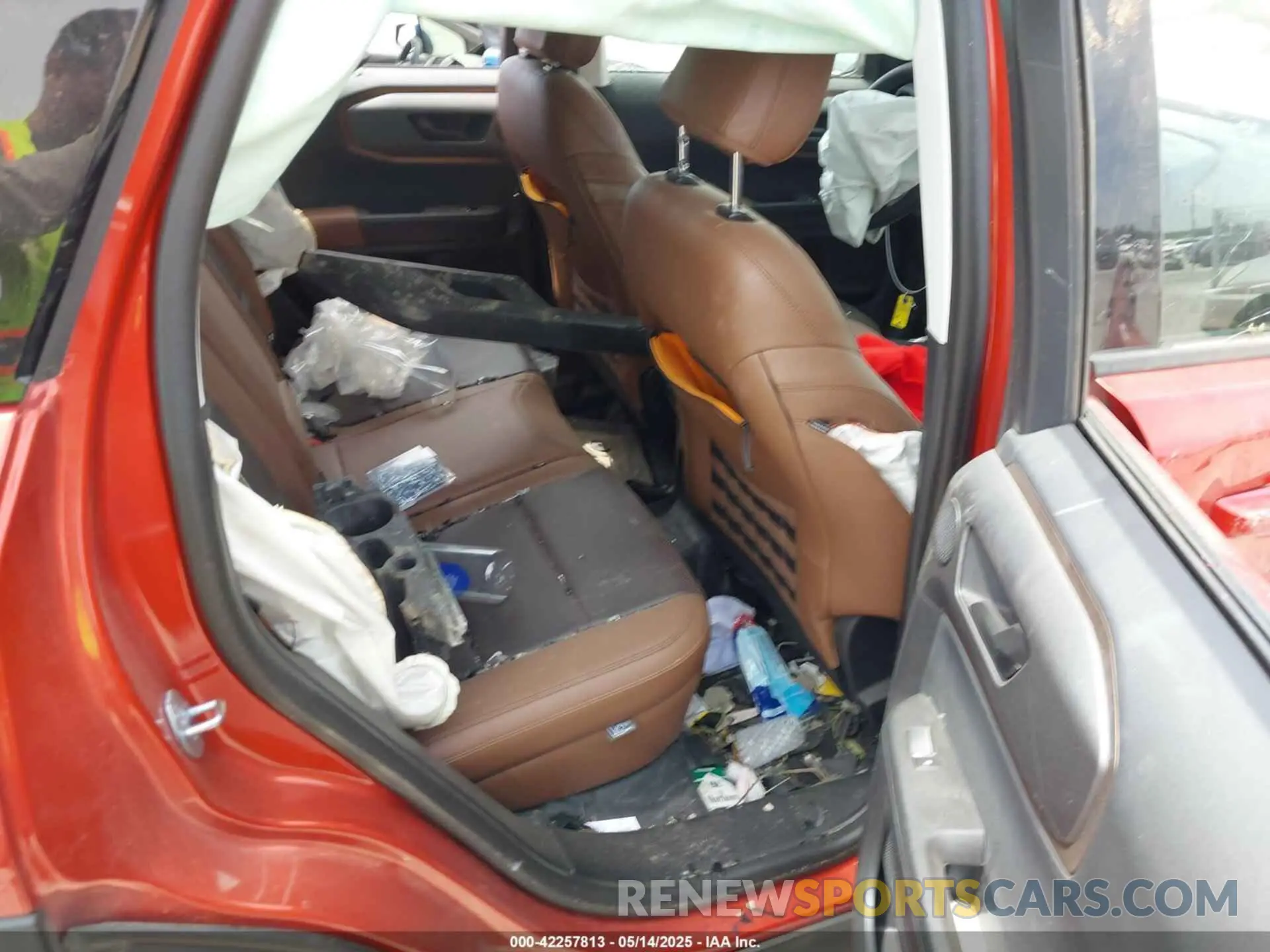 8 Photograph of a damaged car 3FMCR9D94NRD06315 FORD BRONCO SPORT 2022