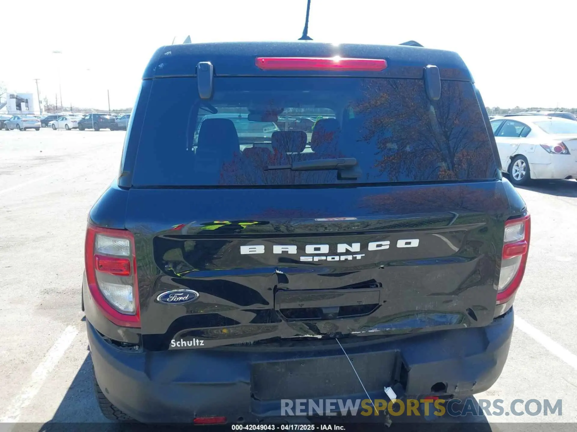 17 Photograph of a damaged car 3FMCR9D94NRE31332 FORD BRONCO SPORT 2022