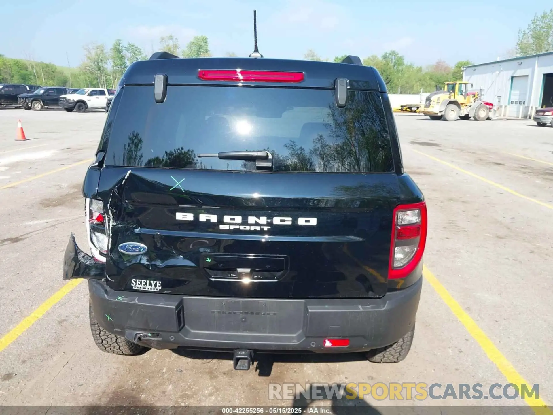 16 Photograph of a damaged car 3FMCR9D95NRD81024 FORD BRONCO SPORT 2022