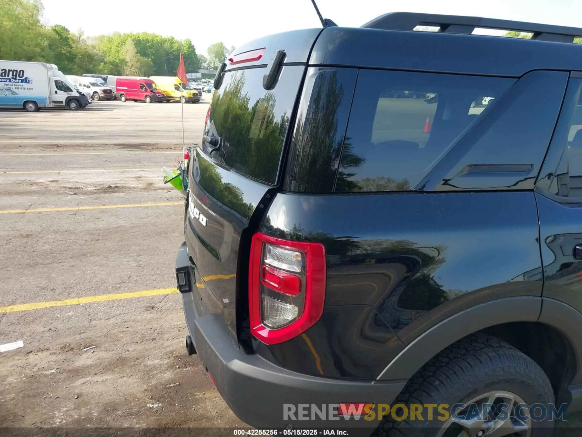 19 Photograph of a damaged car 3FMCR9D95NRD81024 FORD BRONCO SPORT 2022