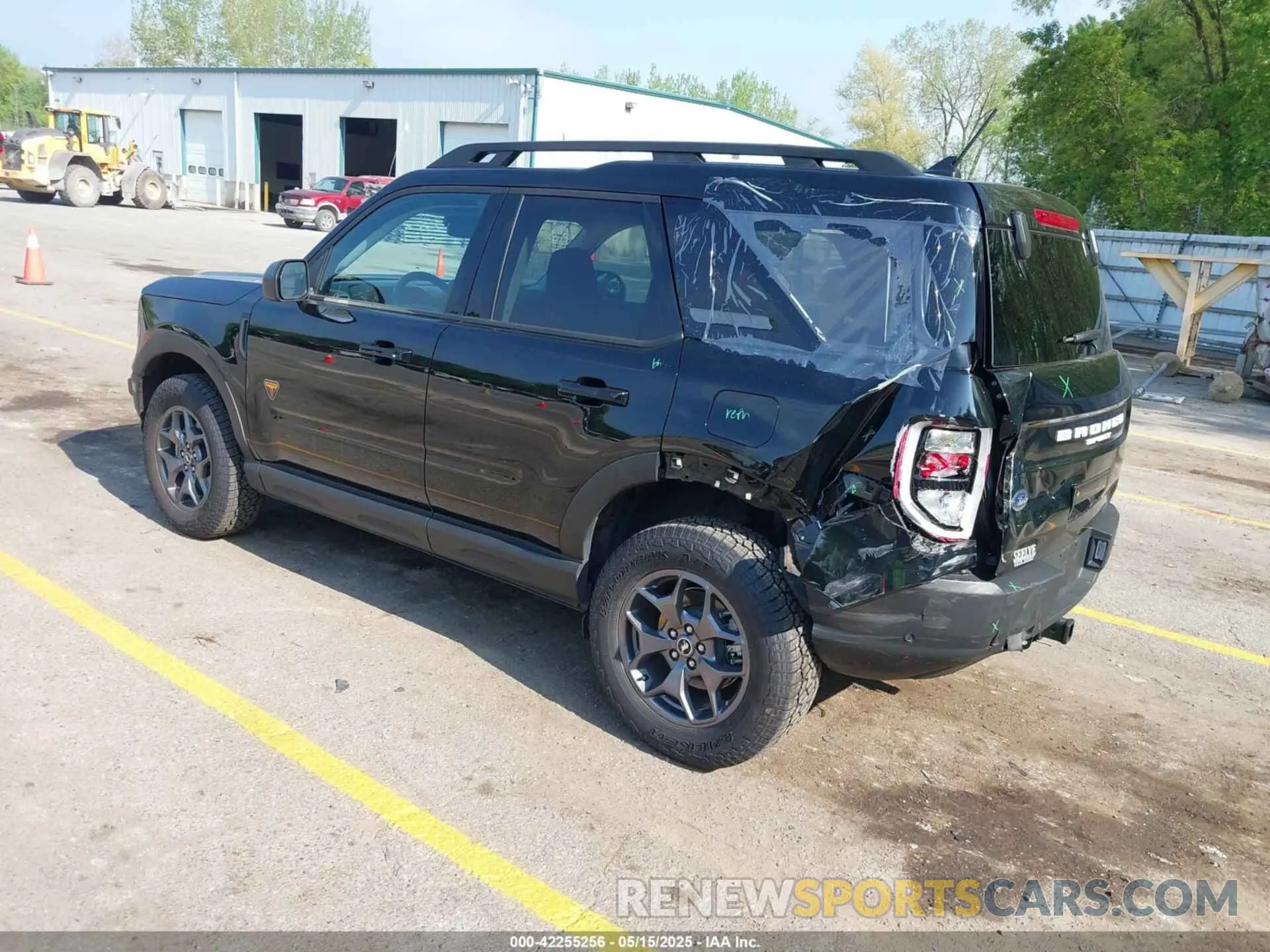 3 Photograph of a damaged car 3FMCR9D95NRD81024 FORD BRONCO SPORT 2022