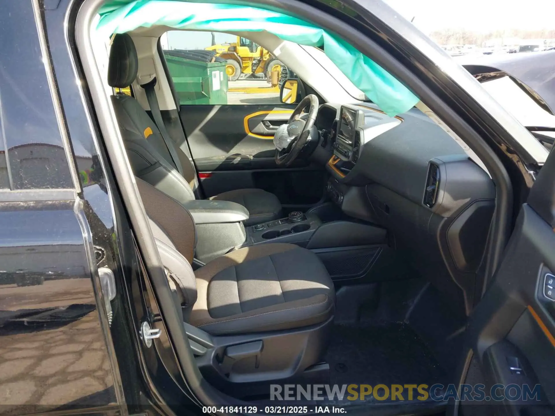 5 Photograph of a damaged car 3FMCR9D98NRD87142 FORD BRONCO SPORT 2022