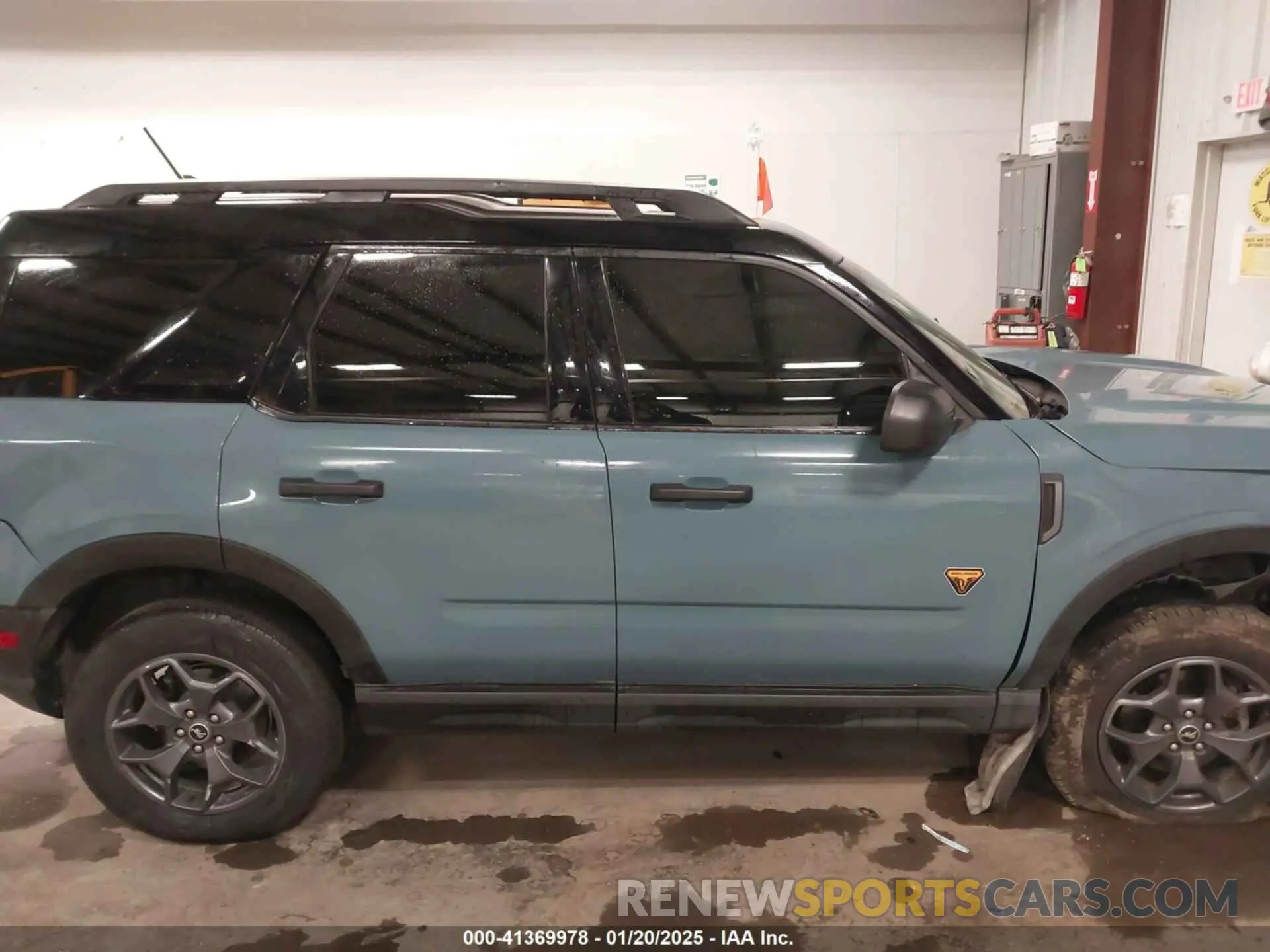 14 Photograph of a damaged car 3FMCR9D99NRD00848 FORD BRONCO SPORT 2022