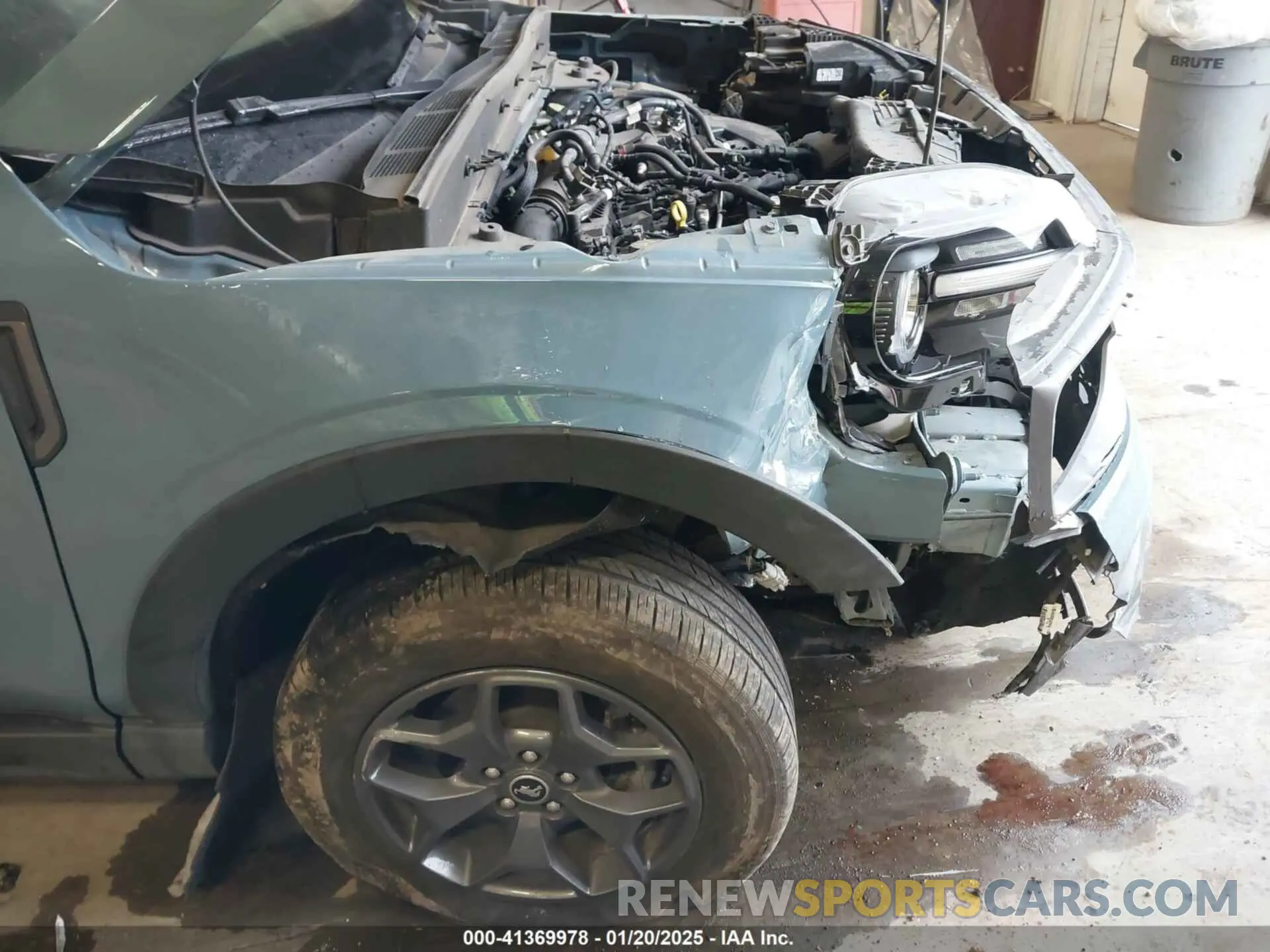 18 Photograph of a damaged car 3FMCR9D99NRD00848 FORD BRONCO SPORT 2022
