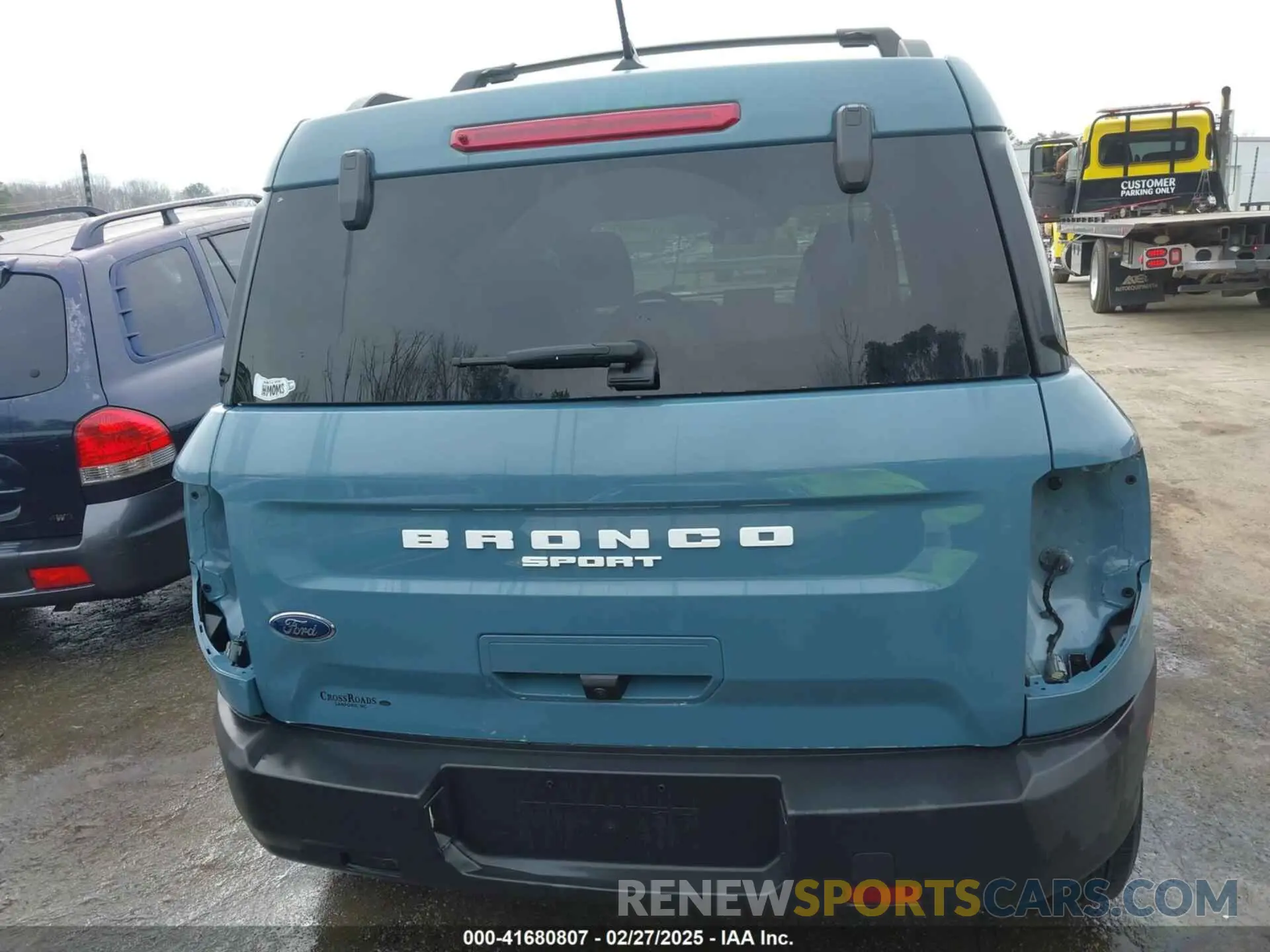 17 Photograph of a damaged car 3FMCR9B60PRD47925 FORD BRONCO SPORT 2023