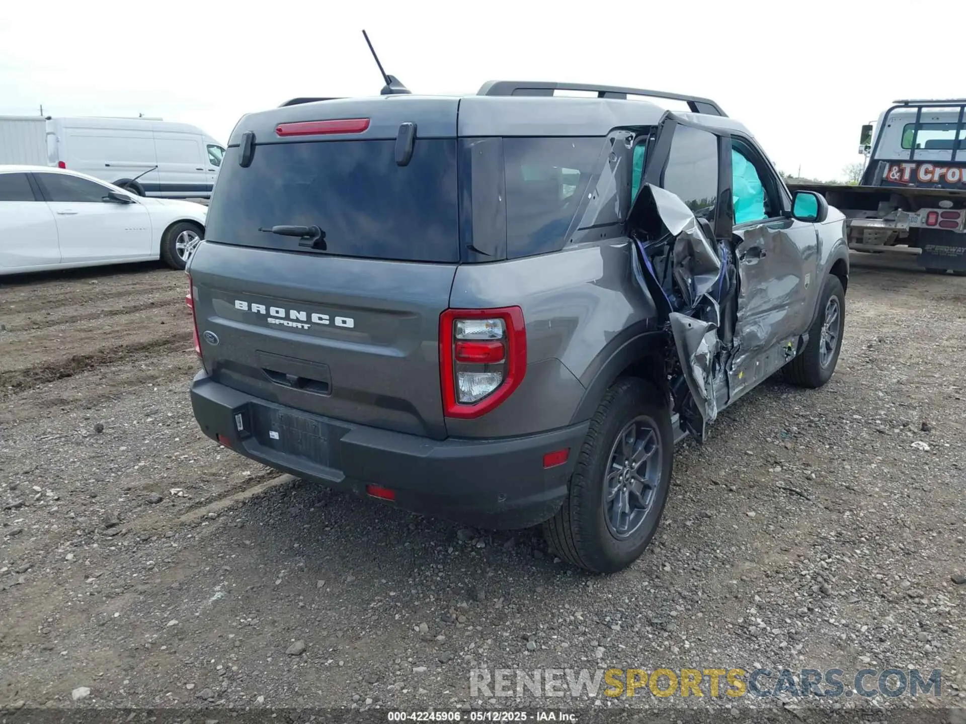 4 Photograph of a damaged car 3FMCR9B61PRD63180 FORD BRONCO SPORT 2023