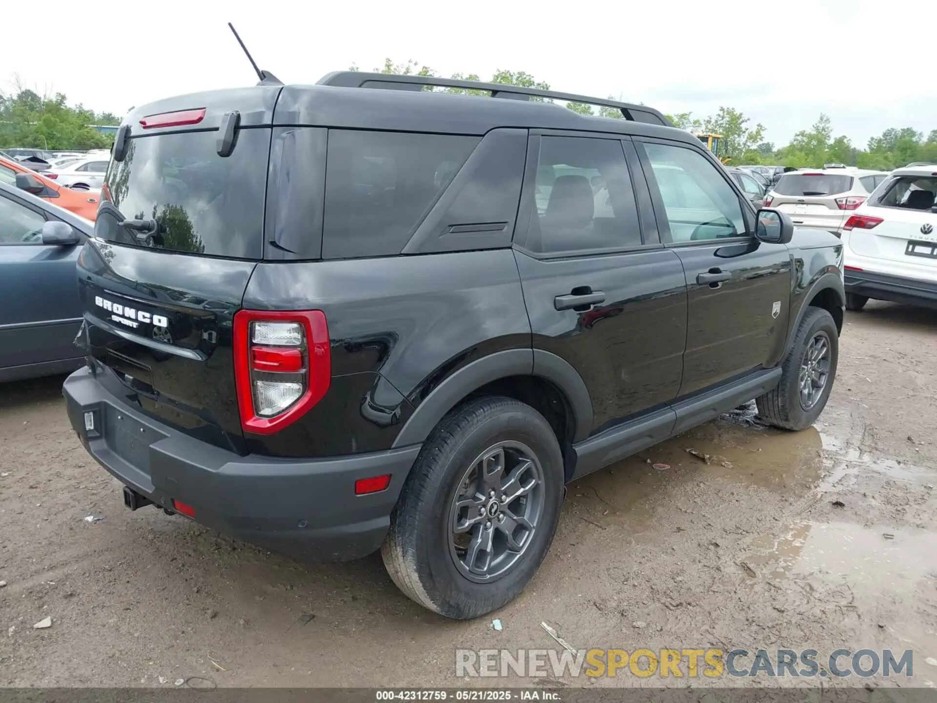 4 Photograph of a damaged car 3FMCR9B61PRD80030 FORD BRONCO SPORT 2023