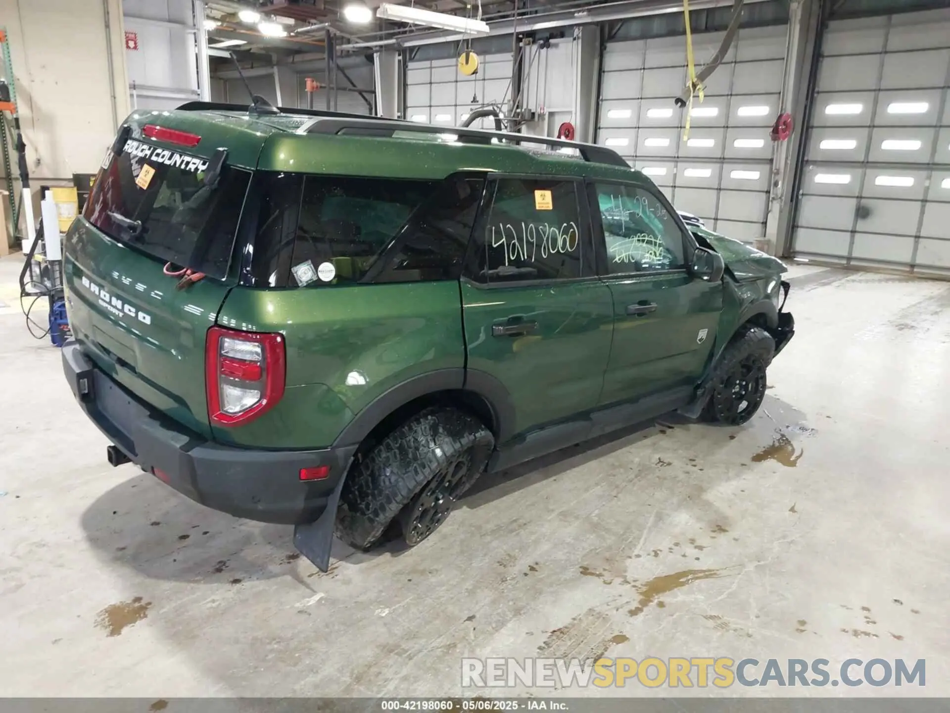 4 Photograph of a damaged car 3FMCR9B63PRD36059 FORD BRONCO SPORT 2023