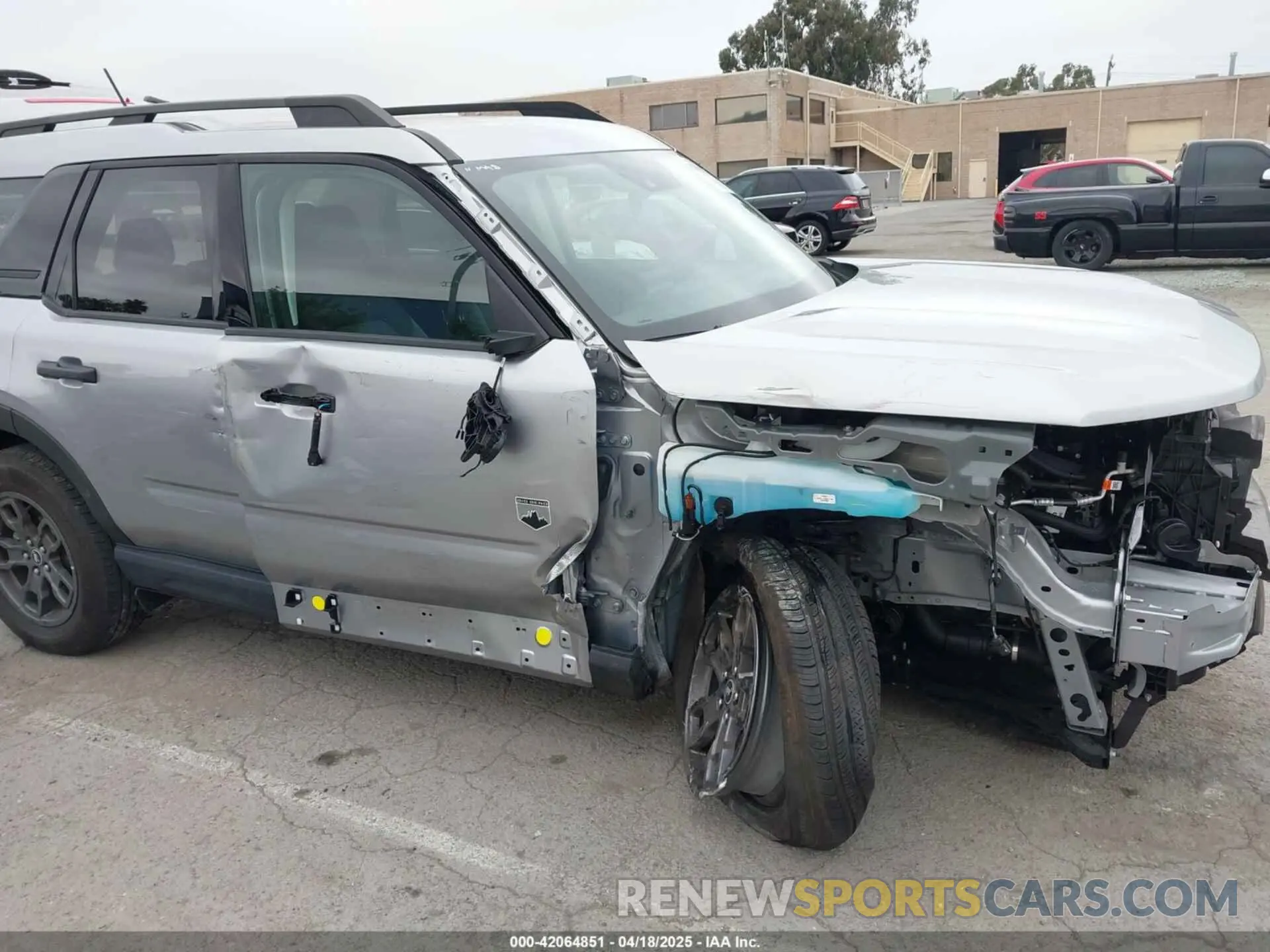 6 Photograph of a damaged car 3FMCR9B67PRD94546 FORD BRONCO SPORT 2023
