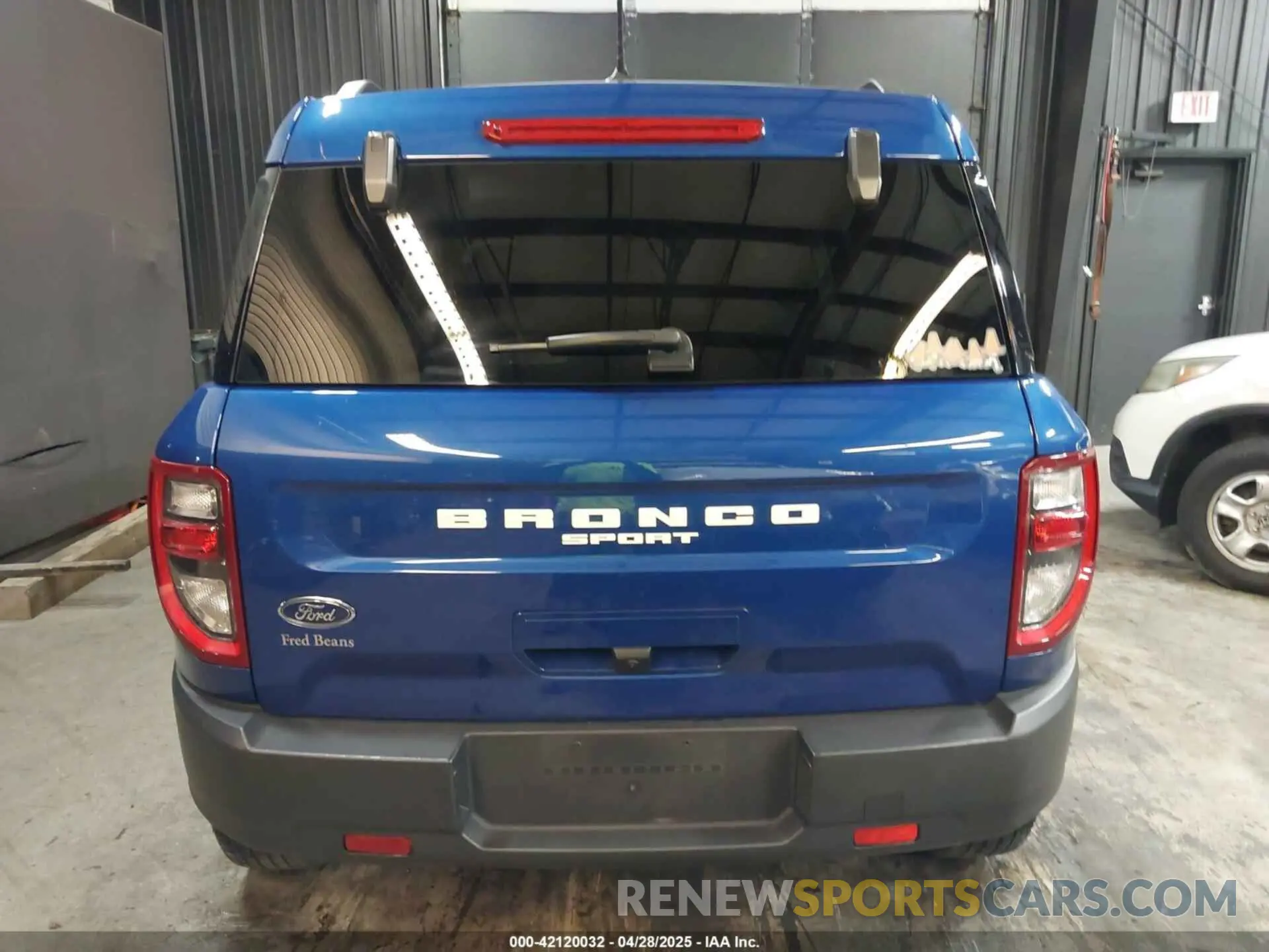 17 Photograph of a damaged car 3FMCR9B68PRD68392 FORD BRONCO SPORT 2023