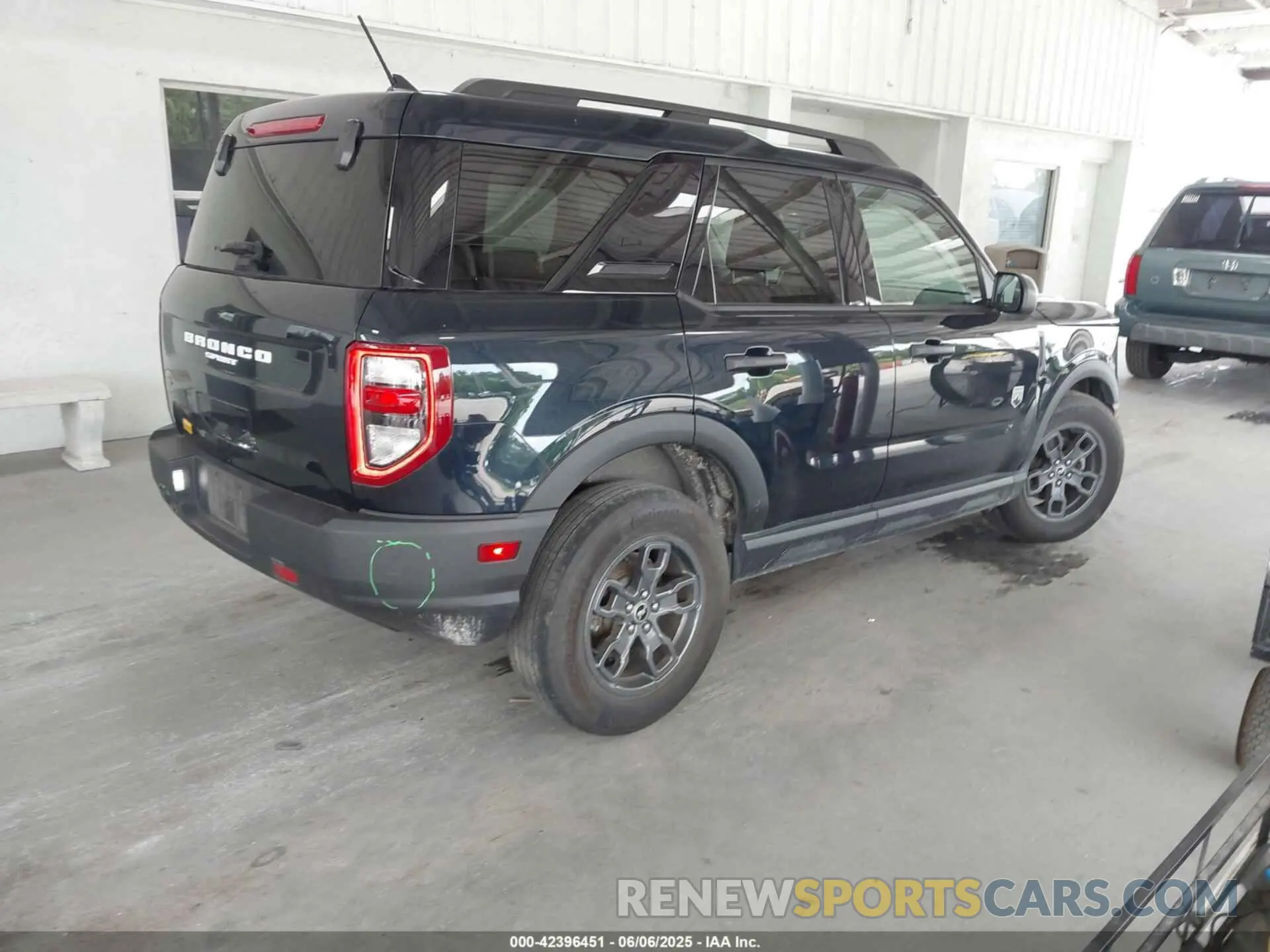 4 Photograph of a damaged car 3FMCR9B6XPRD95643 FORD BRONCO SPORT 2023