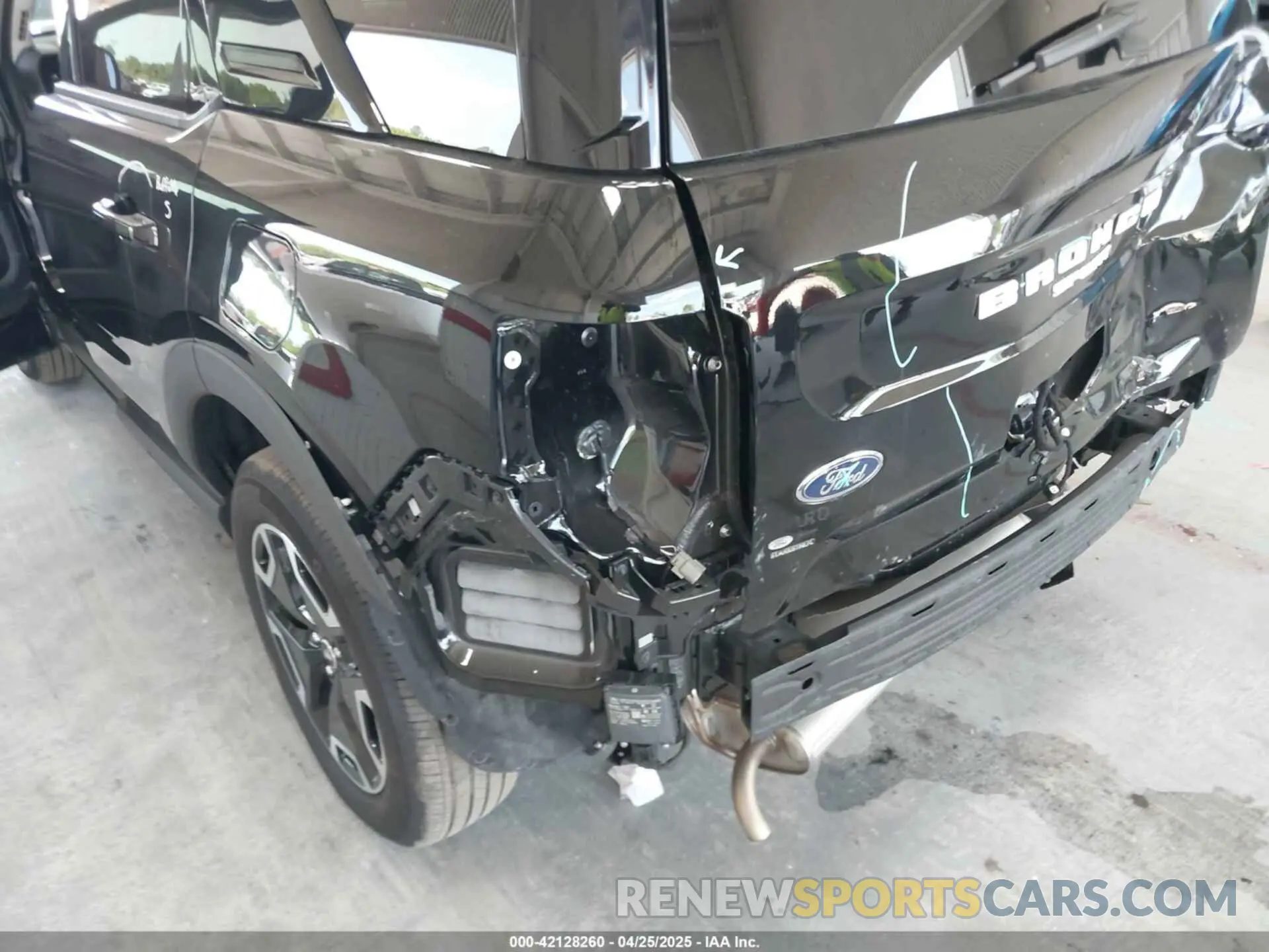 21 Photograph of a damaged car 3FMCR9C61PRE28835 FORD BRONCO SPORT 2023