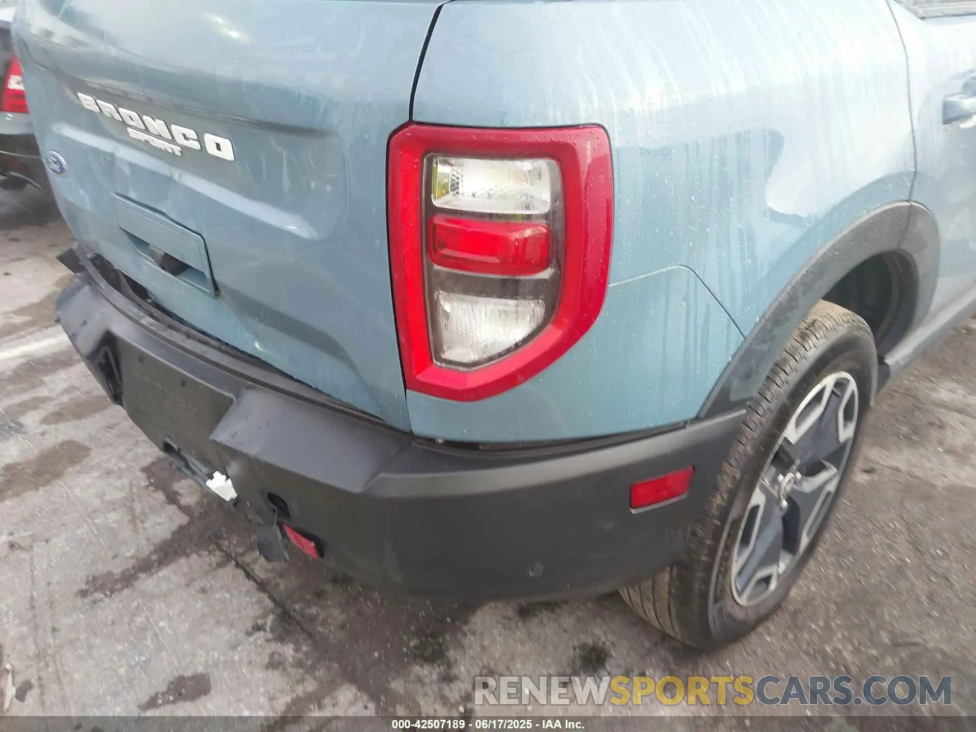 17 Photograph of a damaged car 3FMCR9C62PRD63123 FORD BRONCO SPORT 2023