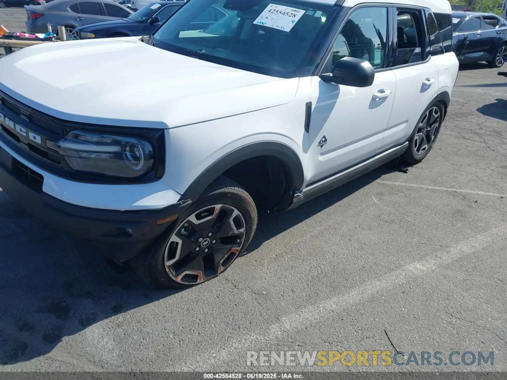 6 Photograph of a damaged car 3FMCR9C62PRE06777 FORD BRONCO SPORT 2023