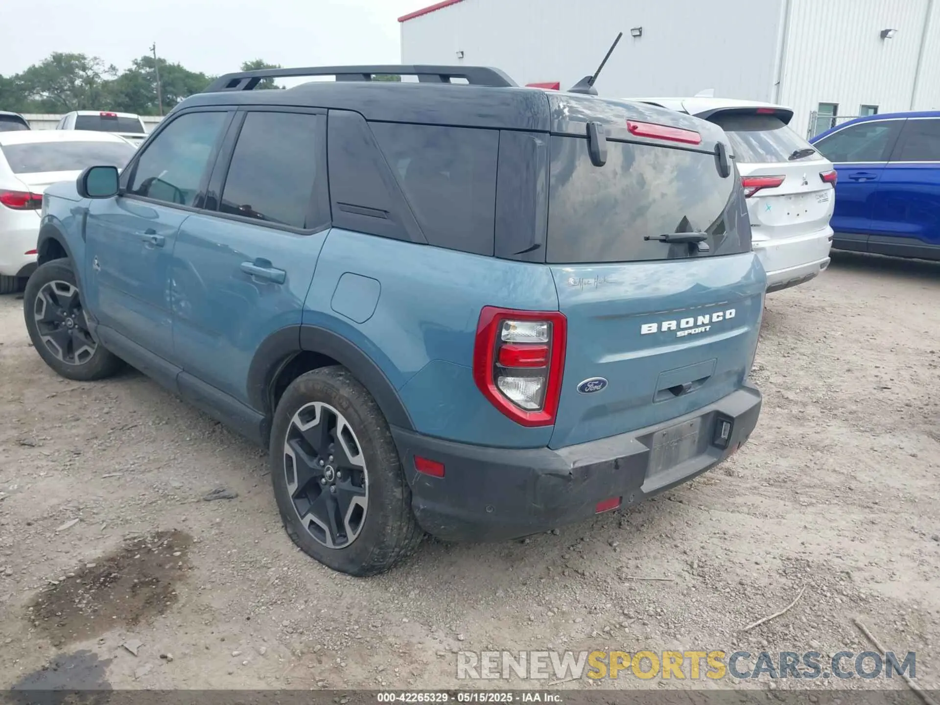 3 Photograph of a damaged car 3FMCR9C64PRD68016 FORD BRONCO SPORT 2023