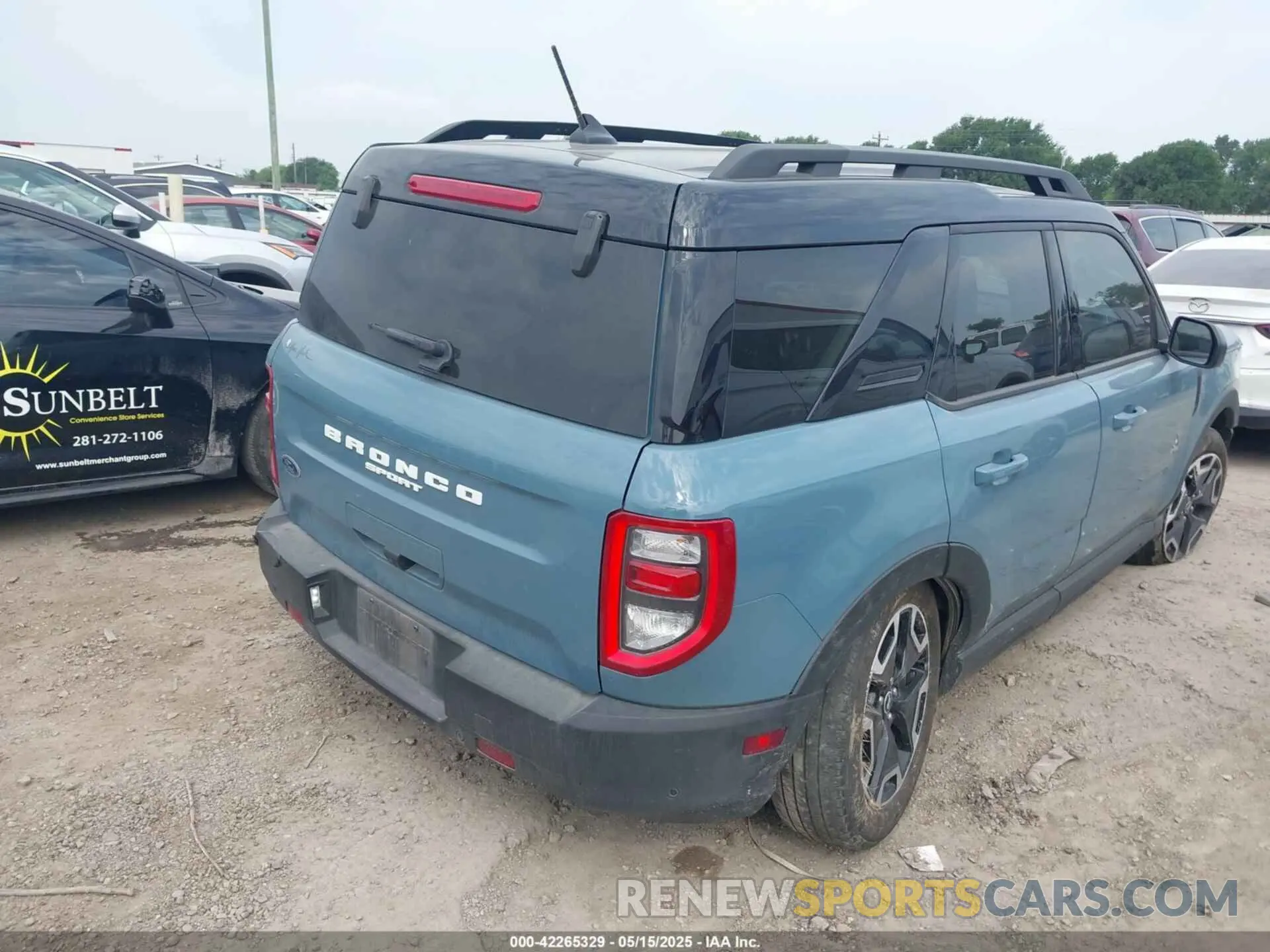 4 Photograph of a damaged car 3FMCR9C64PRD68016 FORD BRONCO SPORT 2023