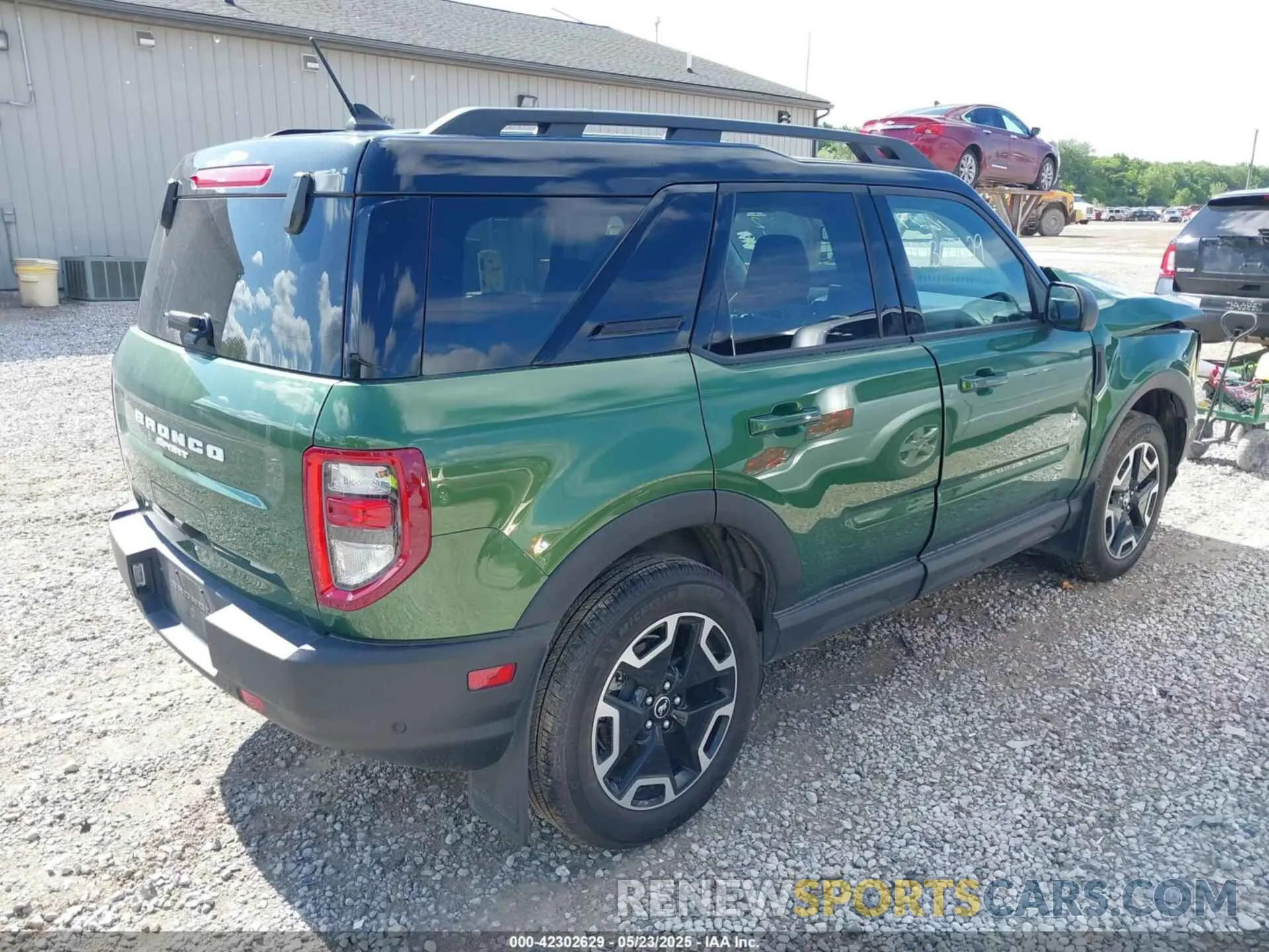 4 Photograph of a damaged car 3FMCR9C65PRE21130 FORD BRONCO SPORT 2023