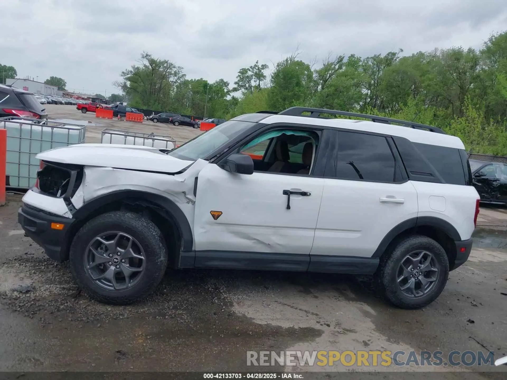 14 Photograph of a damaged car 3FMCR9D99PRE15808 FORD BRONCO SPORT 2023