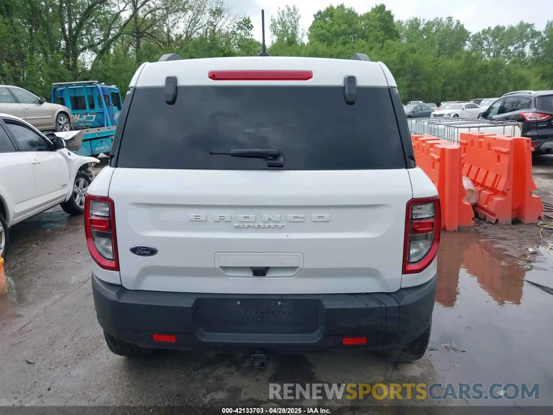 16 Photograph of a damaged car 3FMCR9D99PRE15808 FORD BRONCO SPORT 2023