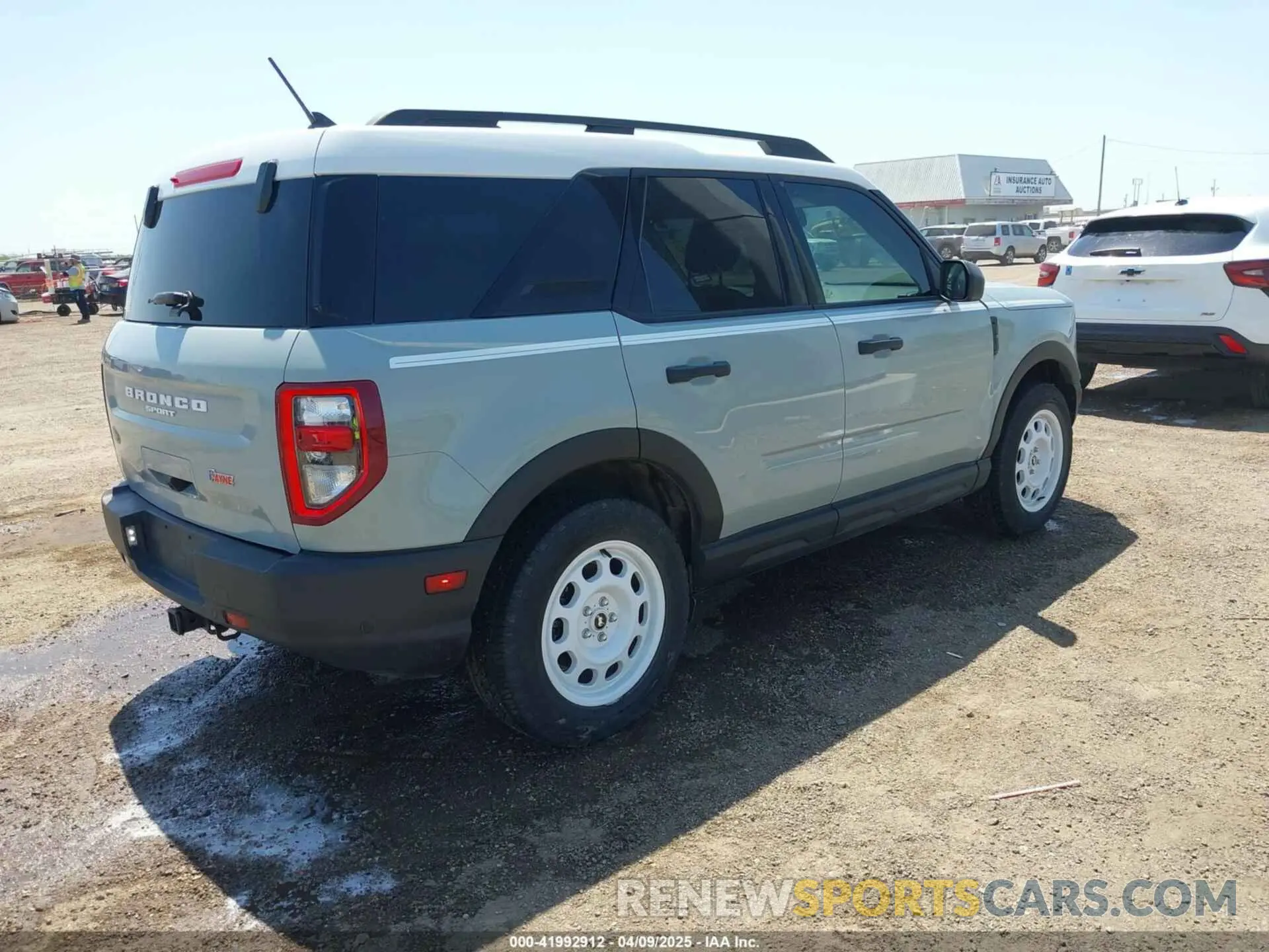 4 Photograph of a damaged car 3FMCR9G60PRD88788 FORD BRONCO SPORT 2023