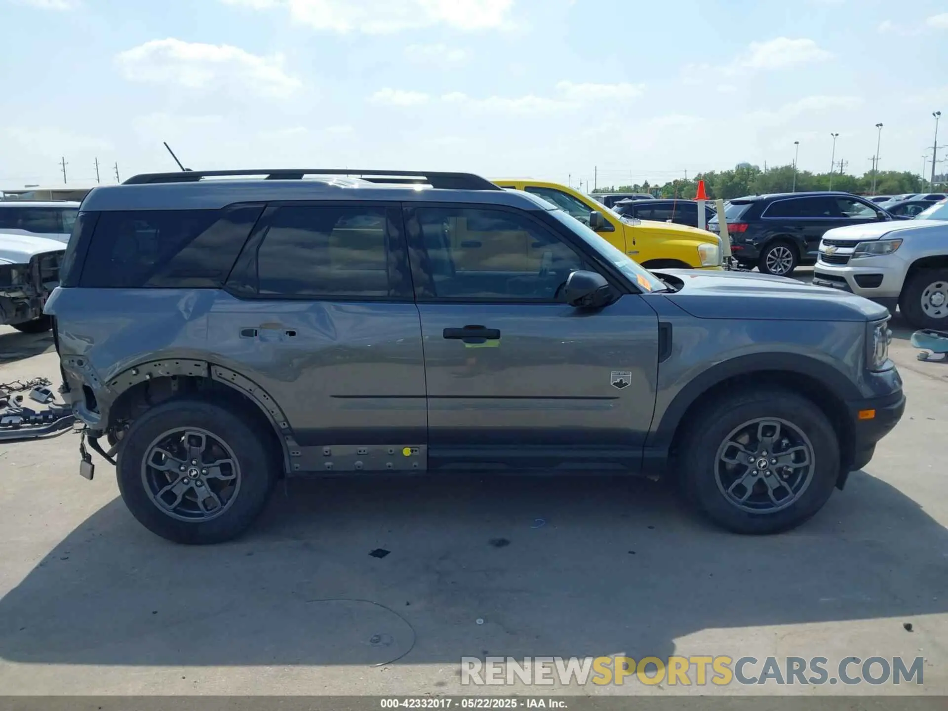 14 Photograph of a damaged car 3FMCR9B60RRE09648 FORD BRONCO SPORT 2024