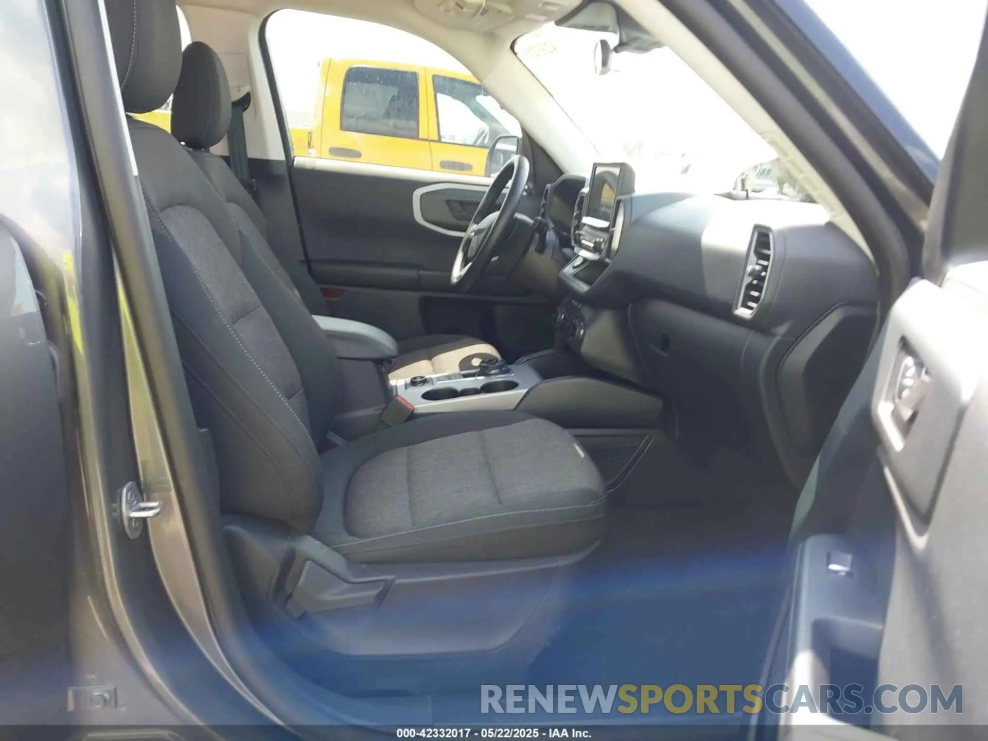 5 Photograph of a damaged car 3FMCR9B60RRE09648 FORD BRONCO SPORT 2024