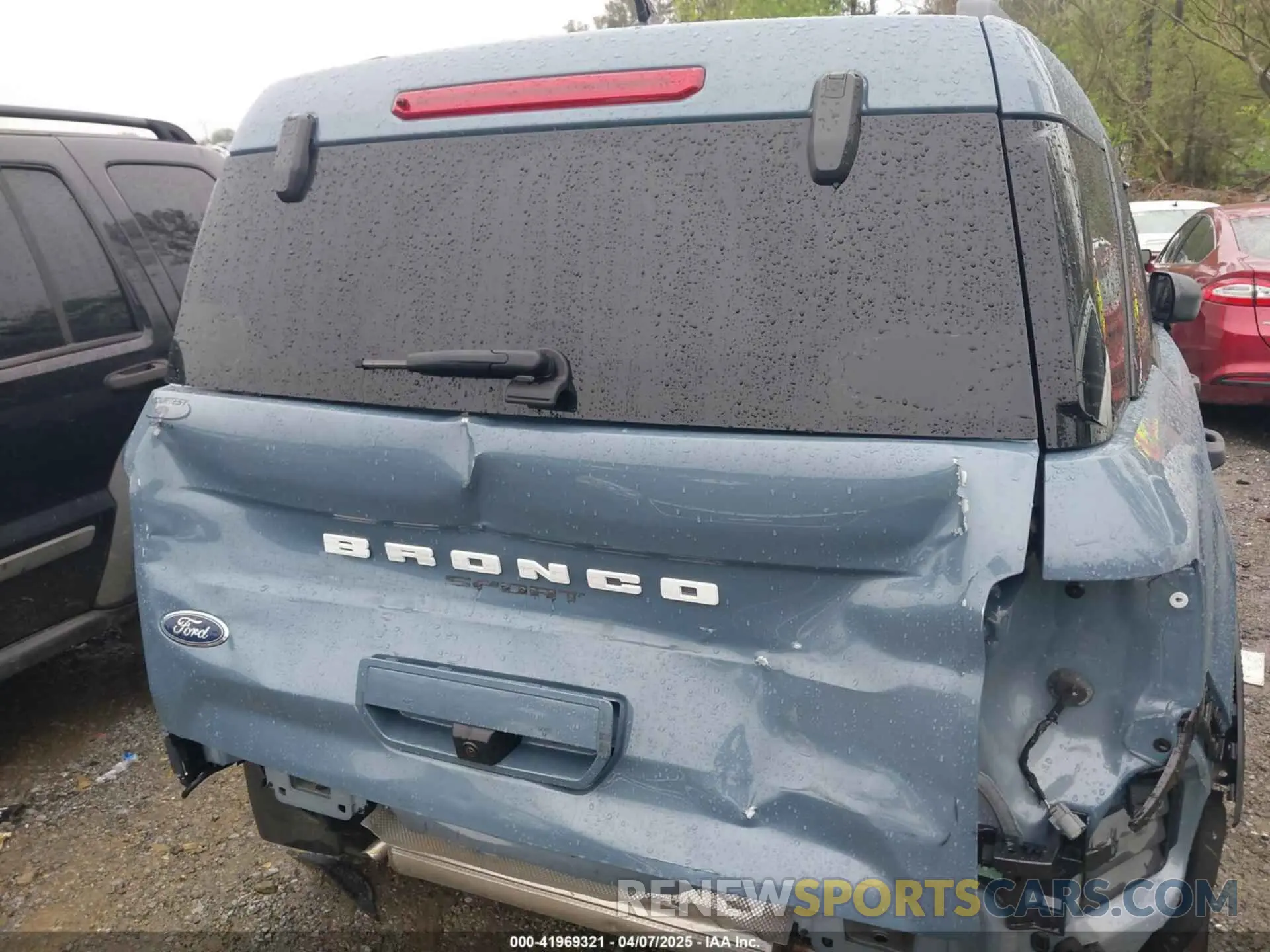 17 Photograph of a damaged car 3FMCR9B60RRE12906 FORD BRONCO SPORT 2024