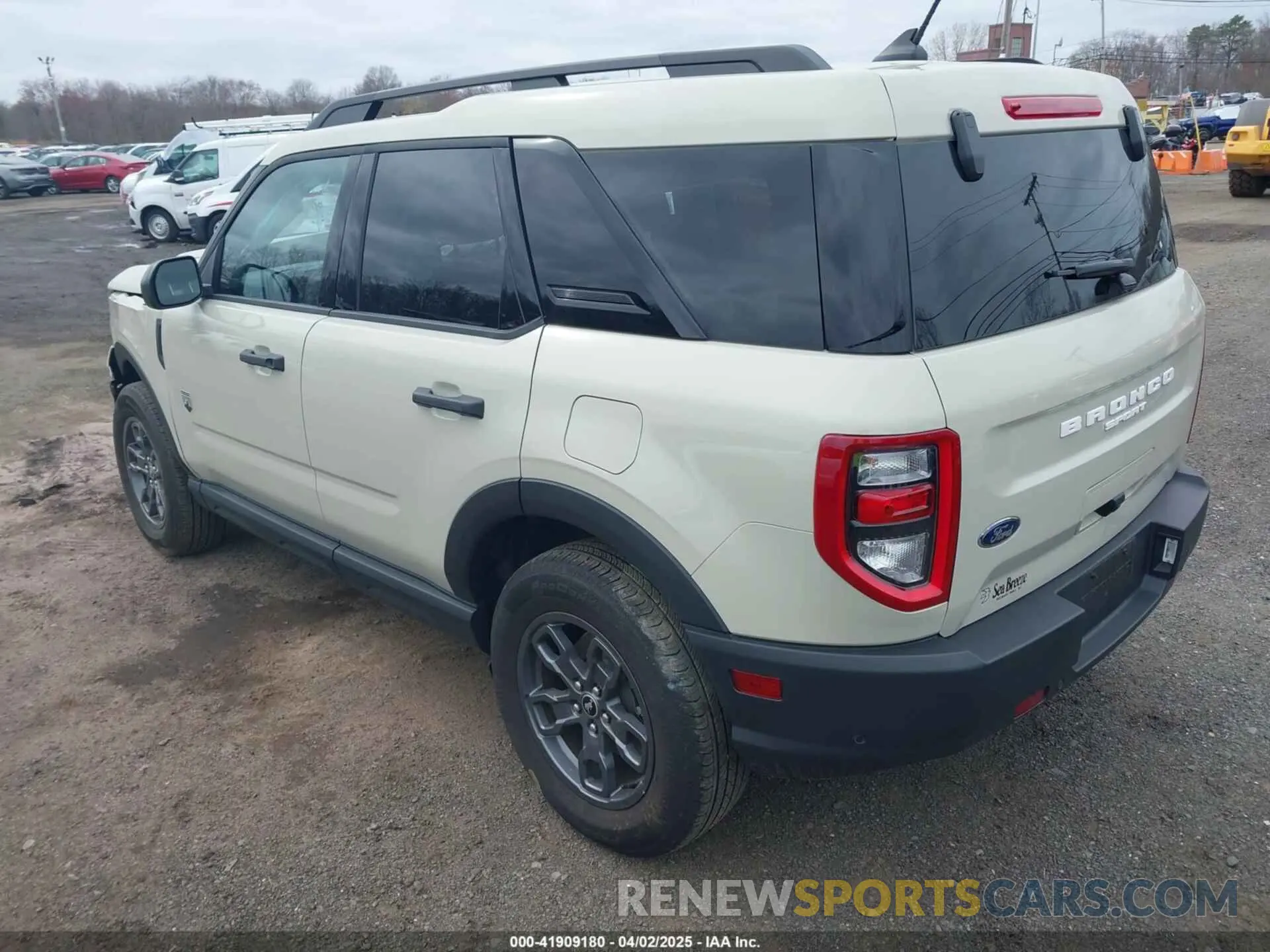 3 Photograph of a damaged car 3FMCR9B60RRF17056 FORD BRONCO SPORT 2024