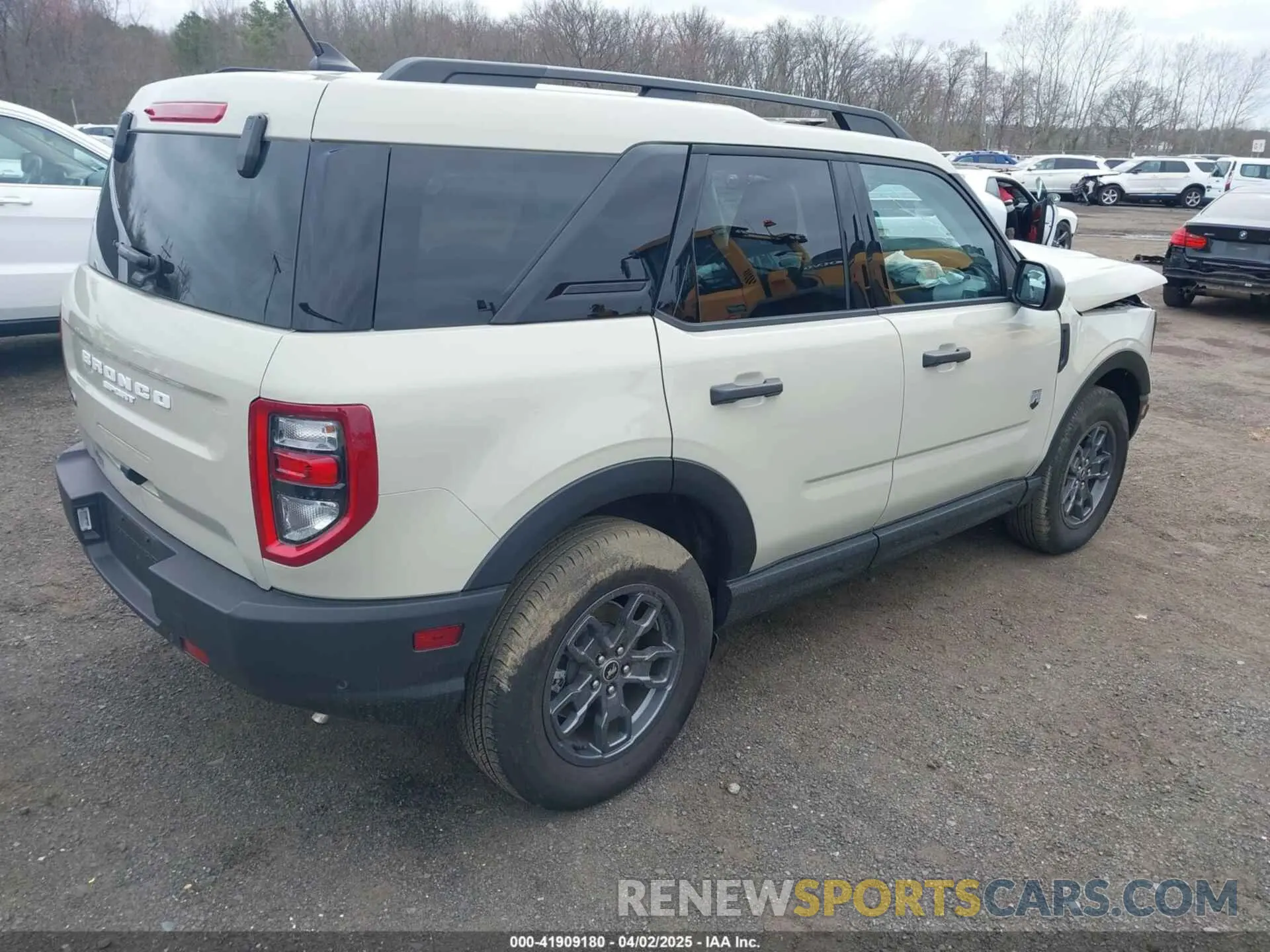 4 Photograph of a damaged car 3FMCR9B60RRF17056 FORD BRONCO SPORT 2024