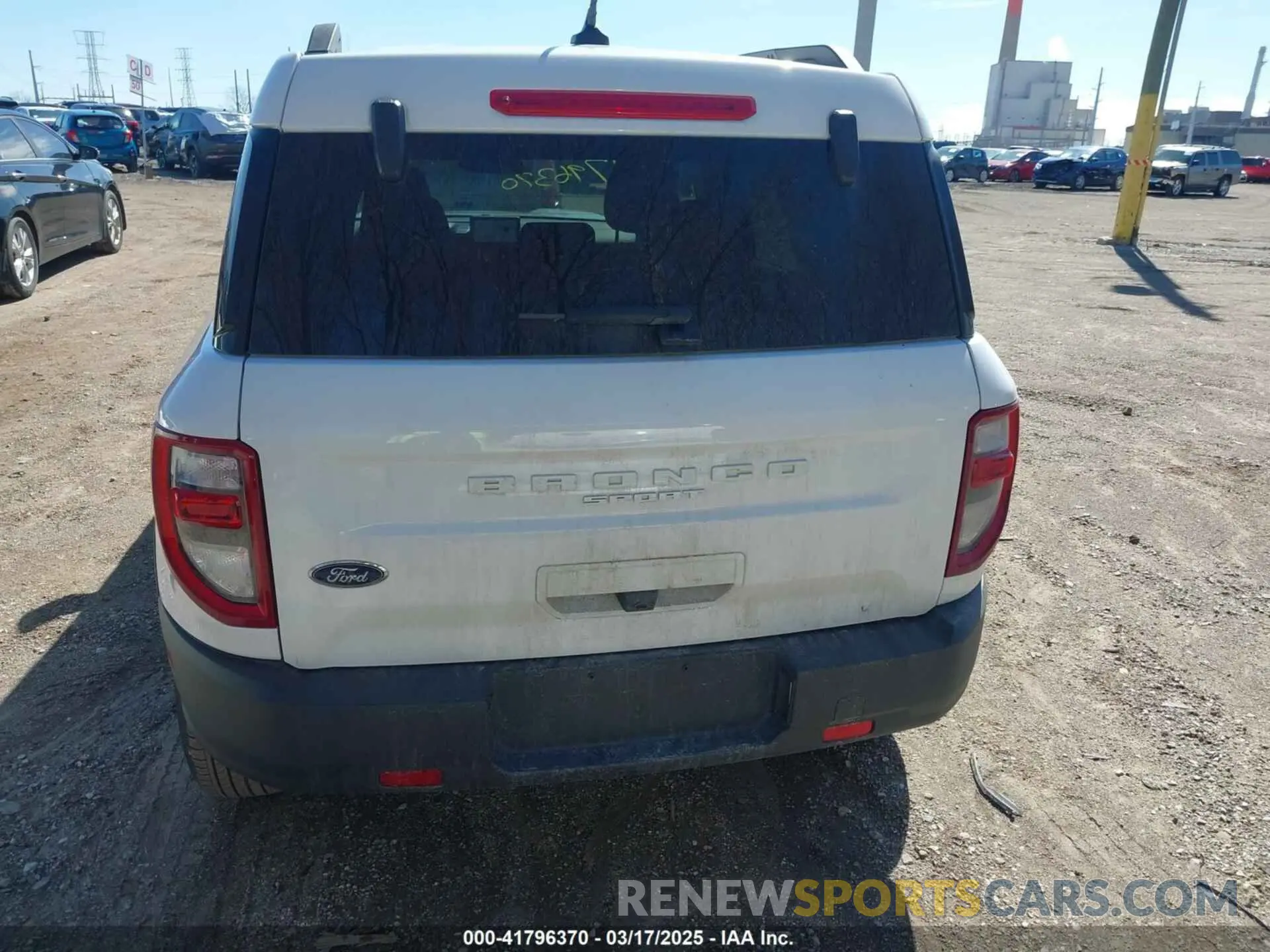 16 Photograph of a damaged car 3FMCR9B61RRE39063 FORD BRONCO SPORT 2024