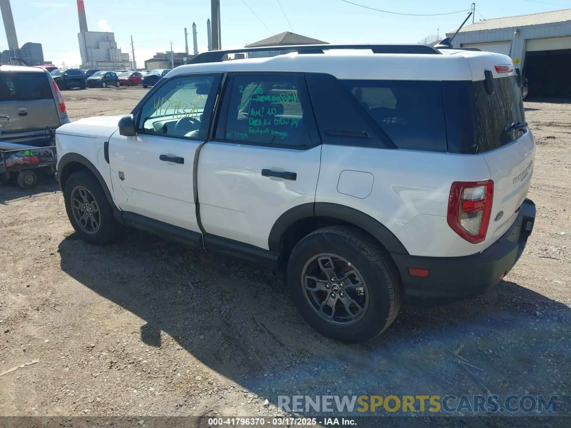 3 Photograph of a damaged car 3FMCR9B61RRE39063 FORD BRONCO SPORT 2024