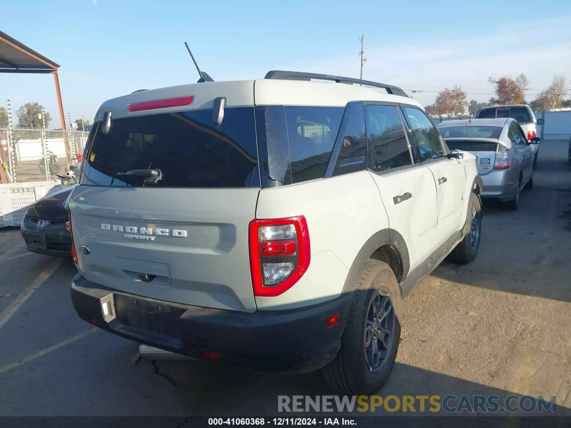 4 Photograph of a damaged car 3FMCR9B61RRE44943 FORD BRONCO SPORT 2024