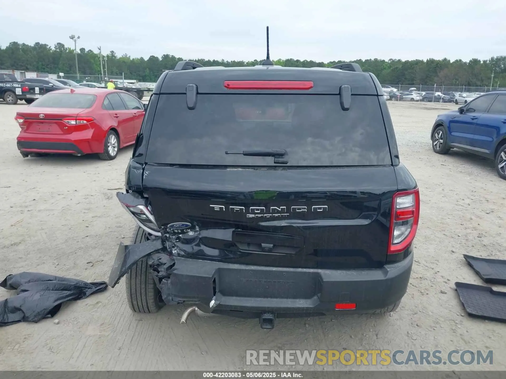 16 Photograph of a damaged car 3FMCR9B61RRE50662 FORD BRONCO SPORT 2024