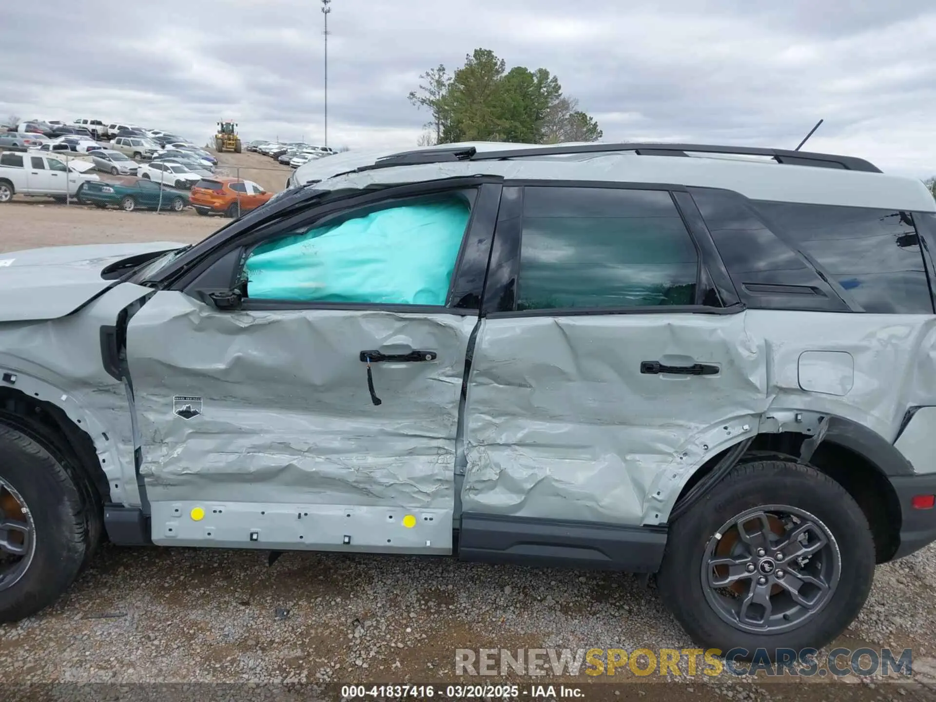 15 Photograph of a damaged car 3FMCR9B61RRE87839 FORD BRONCO SPORT 2024