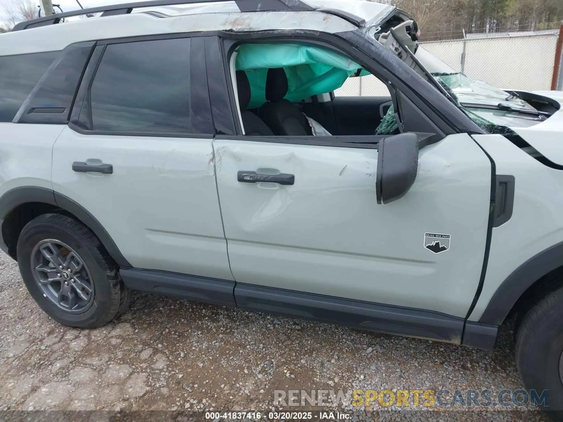 19 Photograph of a damaged car 3FMCR9B61RRE87839 FORD BRONCO SPORT 2024