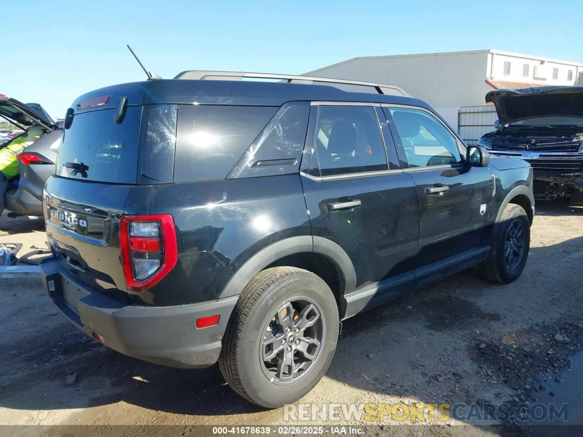 4 Photograph of a damaged car 3FMCR9B62RRE88238 FORD BRONCO SPORT 2024