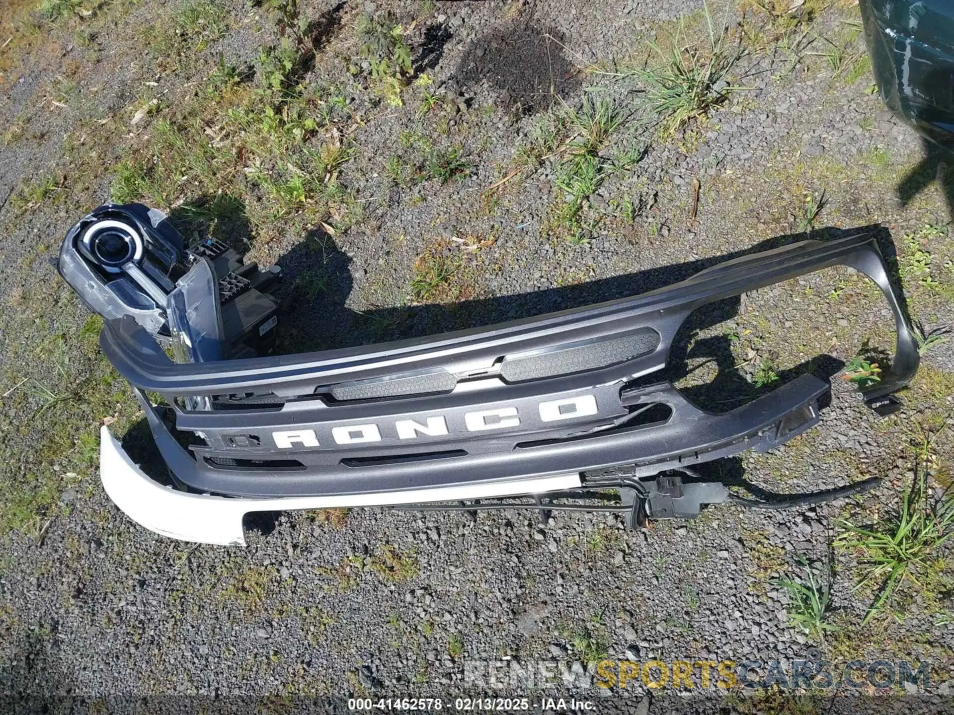 12 Photograph of a damaged car 3FMCR9B62RRF28348 FORD BRONCO SPORT 2024