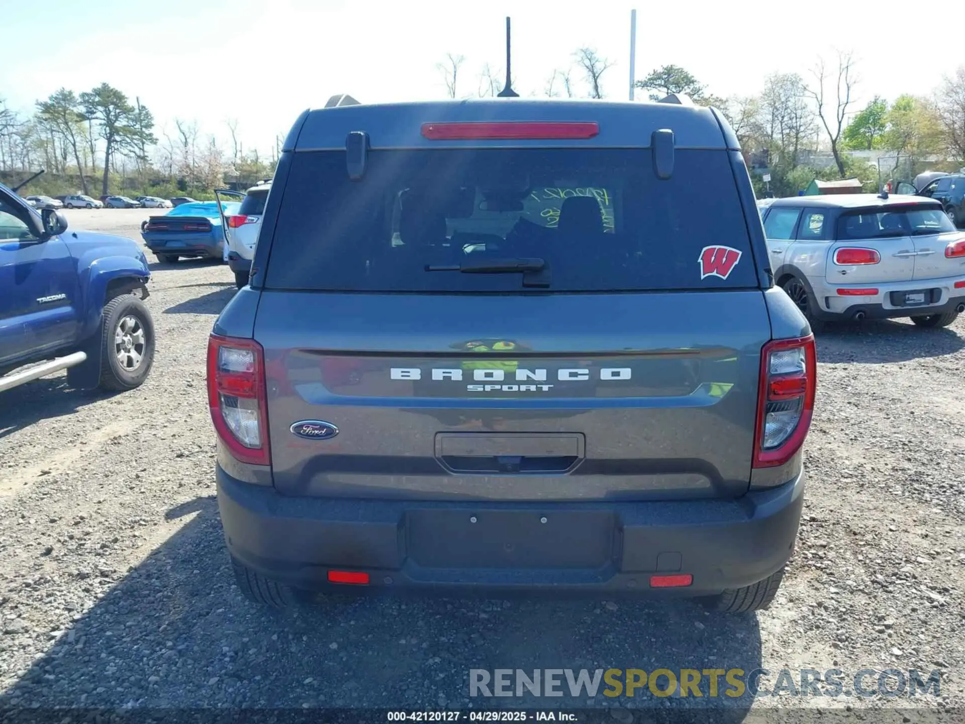 16 Photograph of a damaged car 3FMCR9B63RRE18361 FORD BRONCO SPORT 2024