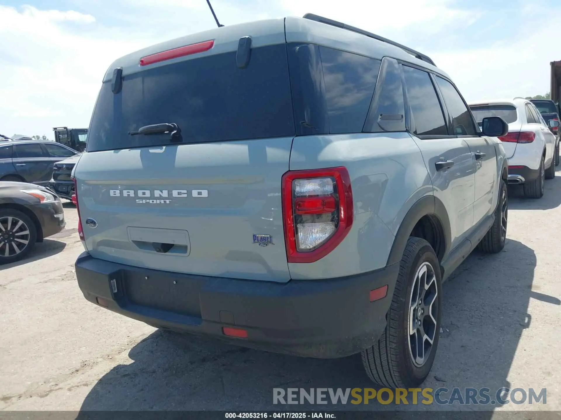 4 Photograph of a damaged car 3FMCR9B63RRE74817 FORD BRONCO SPORT 2024