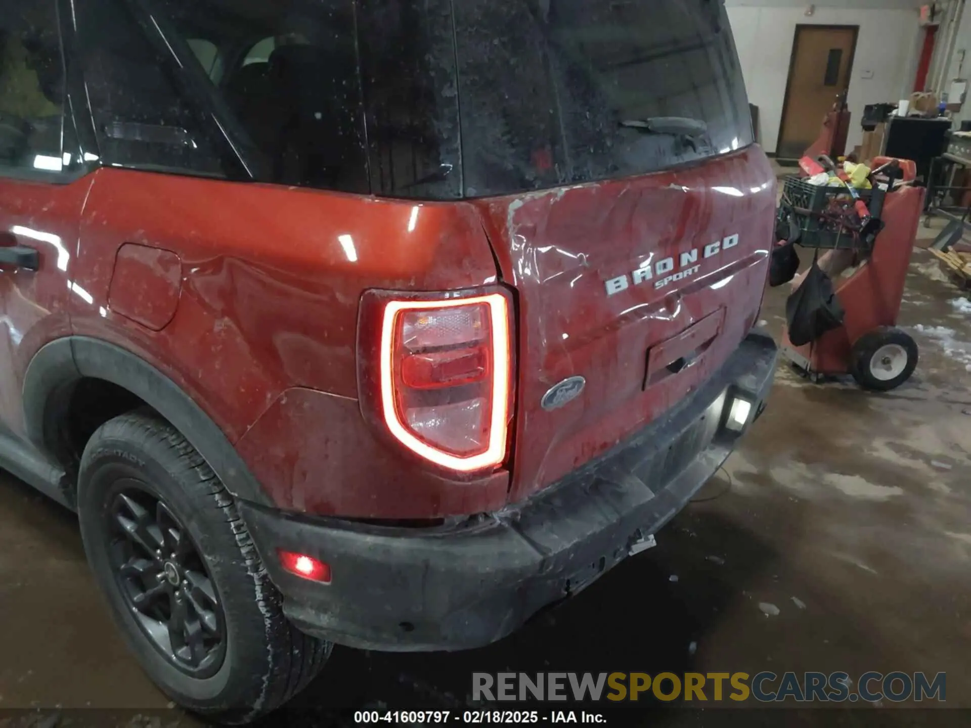 6 Photograph of a damaged car 3FMCR9B65RRE63253 FORD BRONCO SPORT 2024