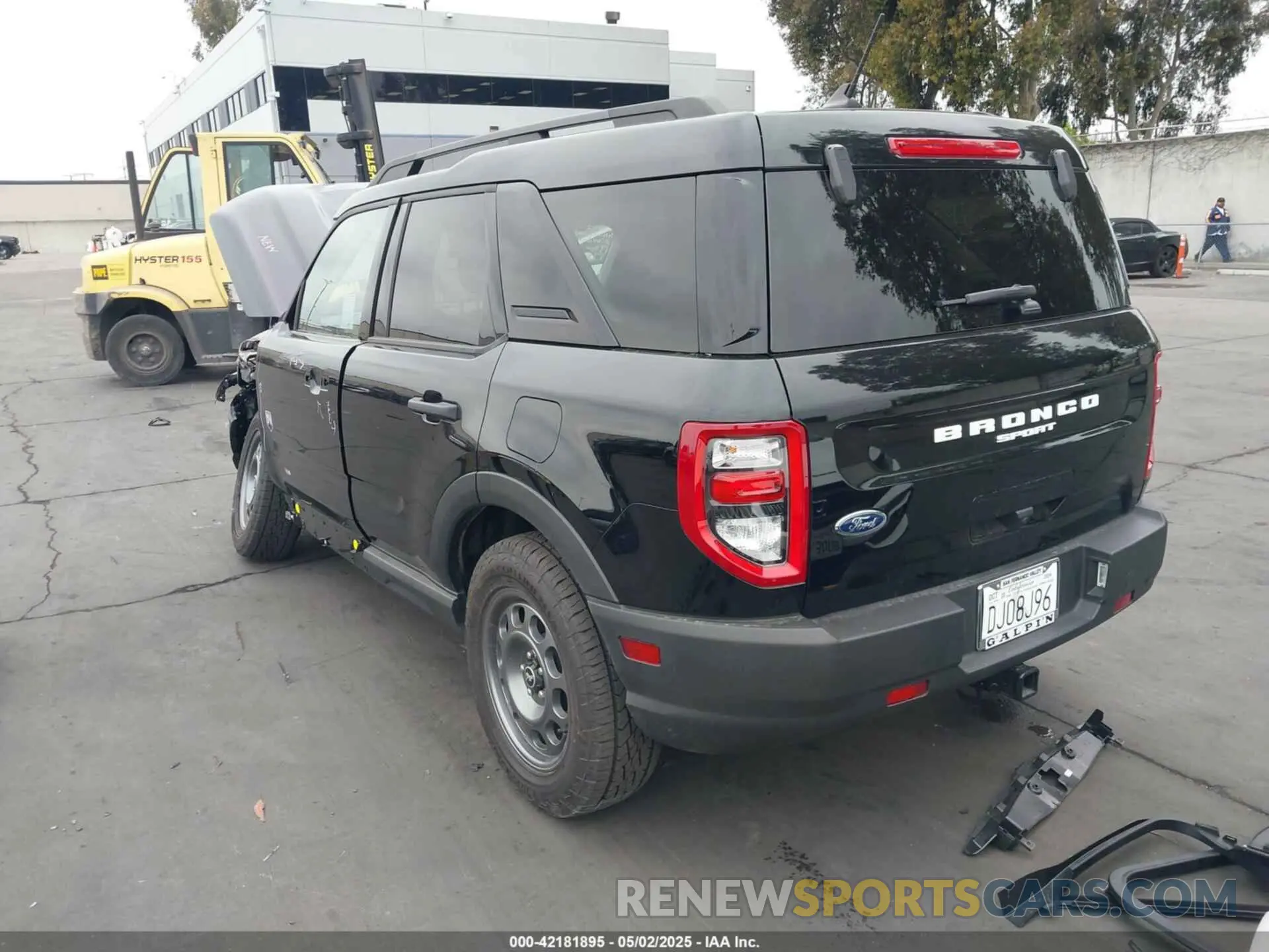 3 Photograph of a damaged car 3FMCR9B65RRE83227 FORD BRONCO SPORT 2024