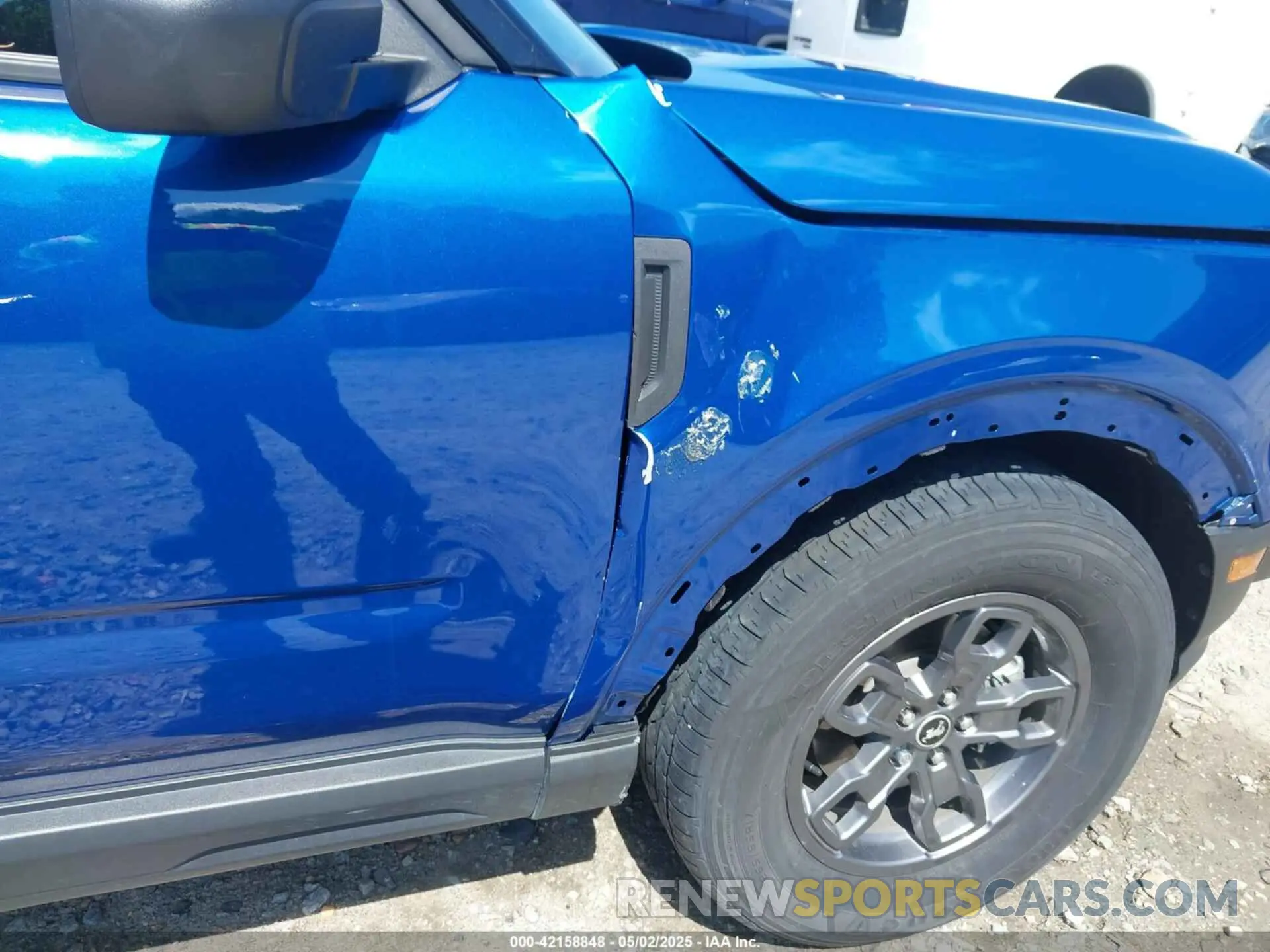 19 Photograph of a damaged car 3FMCR9B66RRE80630 FORD BRONCO SPORT 2024
