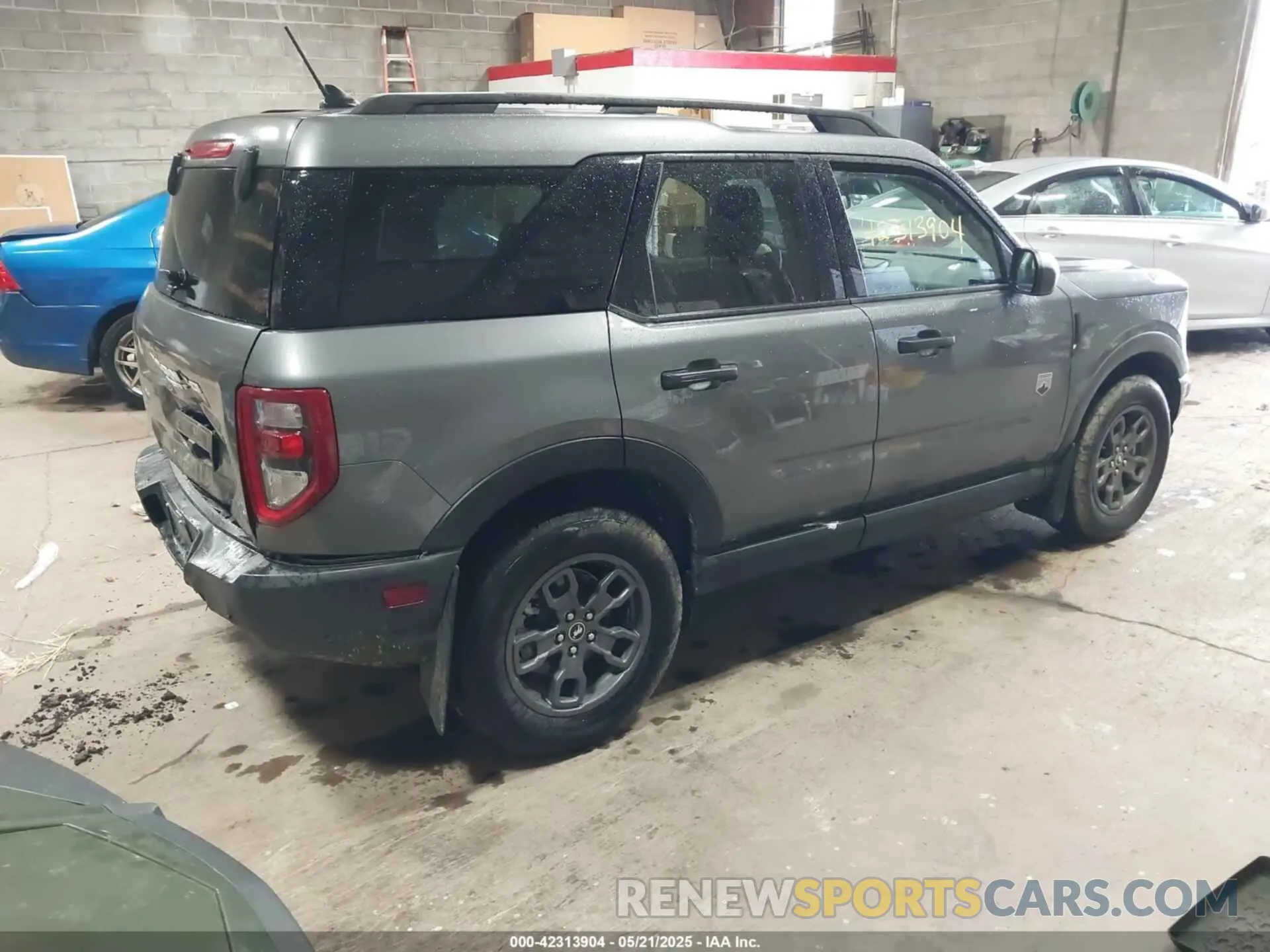 4 Photograph of a damaged car 3FMCR9B66RRF13643 FORD BRONCO SPORT 2024