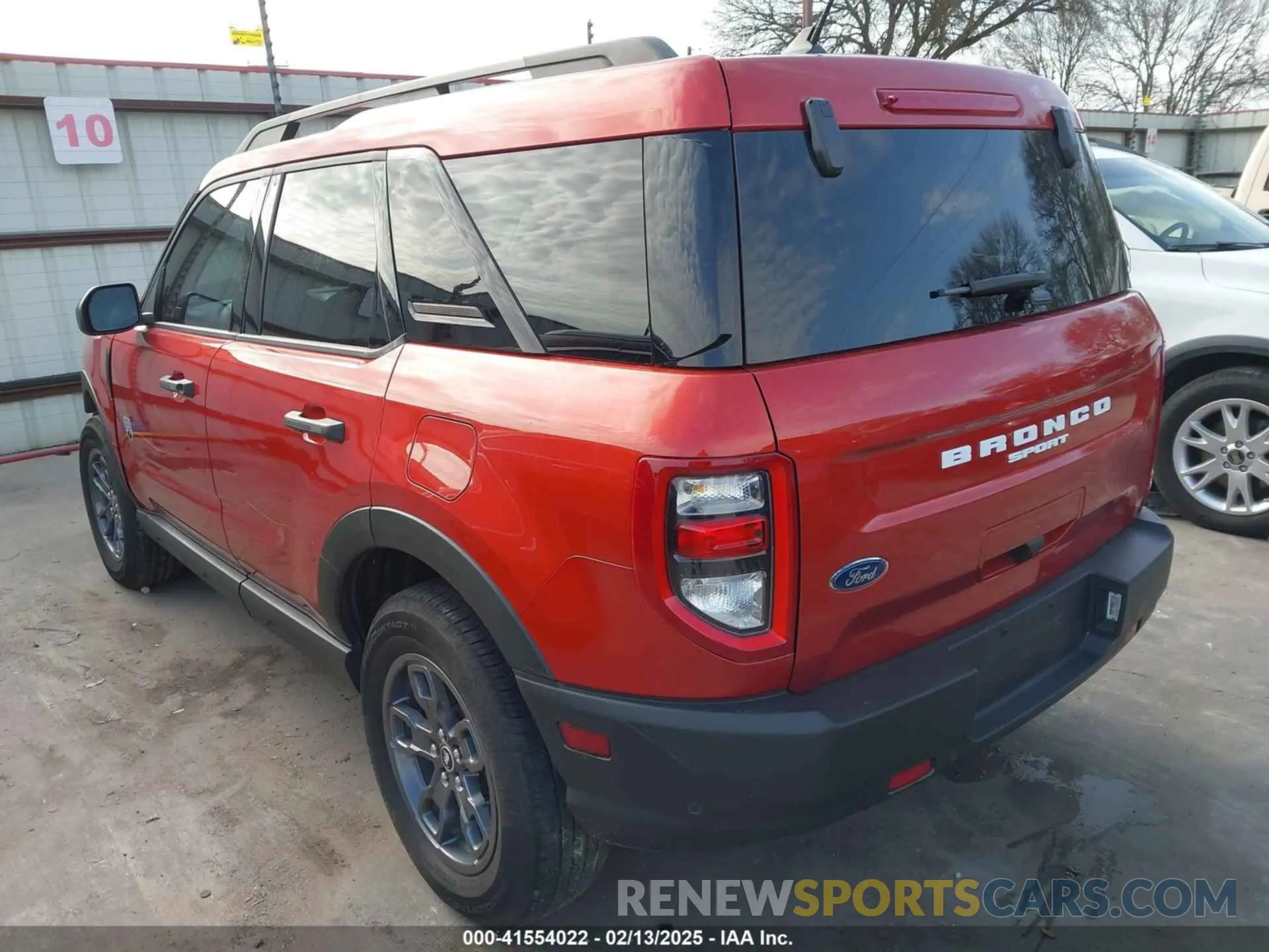 3 Photograph of a damaged car 3FMCR9B68RRE21773 FORD BRONCO SPORT 2024