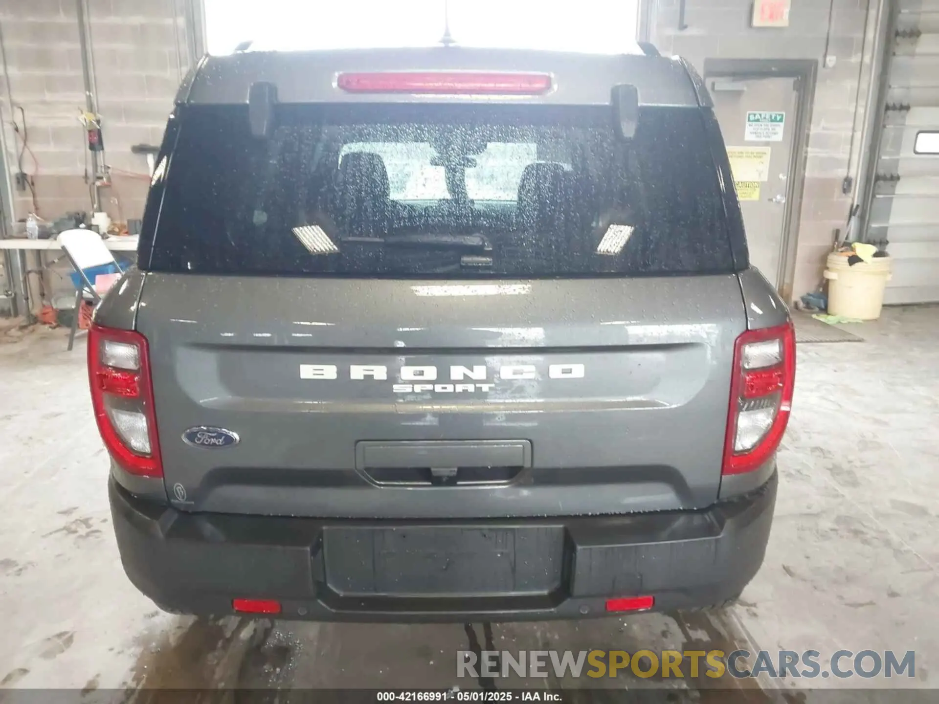16 Photograph of a damaged car 3FMCR9B68RRF45638 FORD BRONCO SPORT 2024