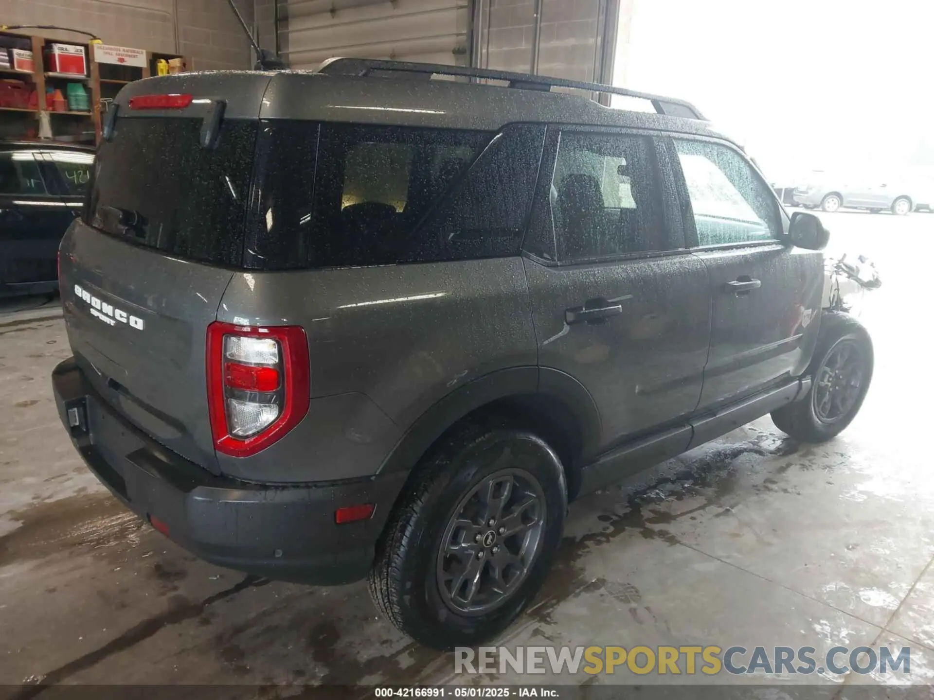 4 Photograph of a damaged car 3FMCR9B68RRF45638 FORD BRONCO SPORT 2024
