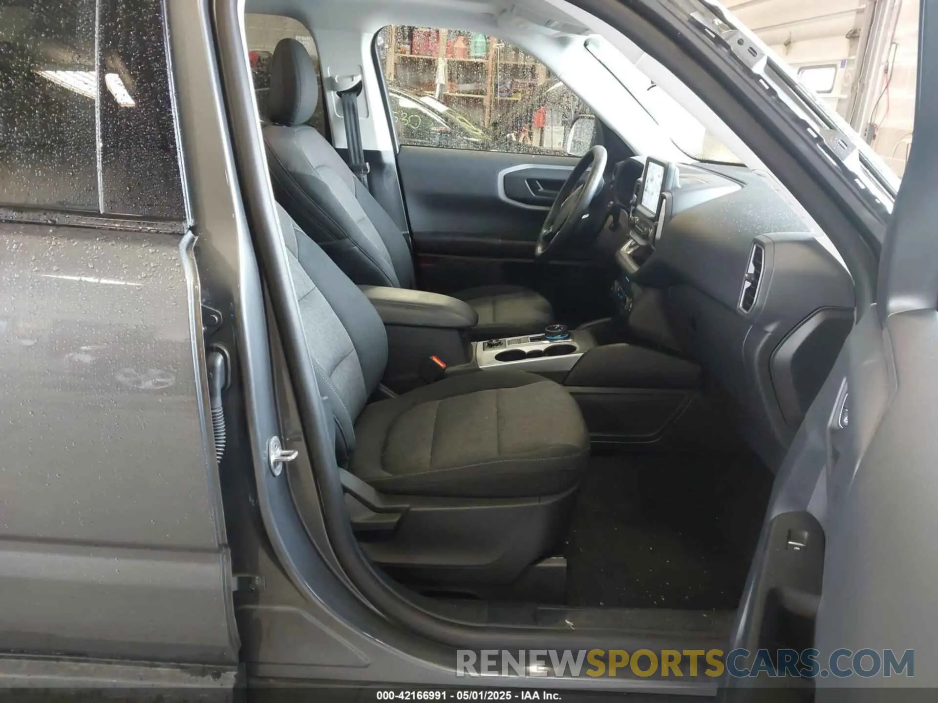 5 Photograph of a damaged car 3FMCR9B68RRF45638 FORD BRONCO SPORT 2024