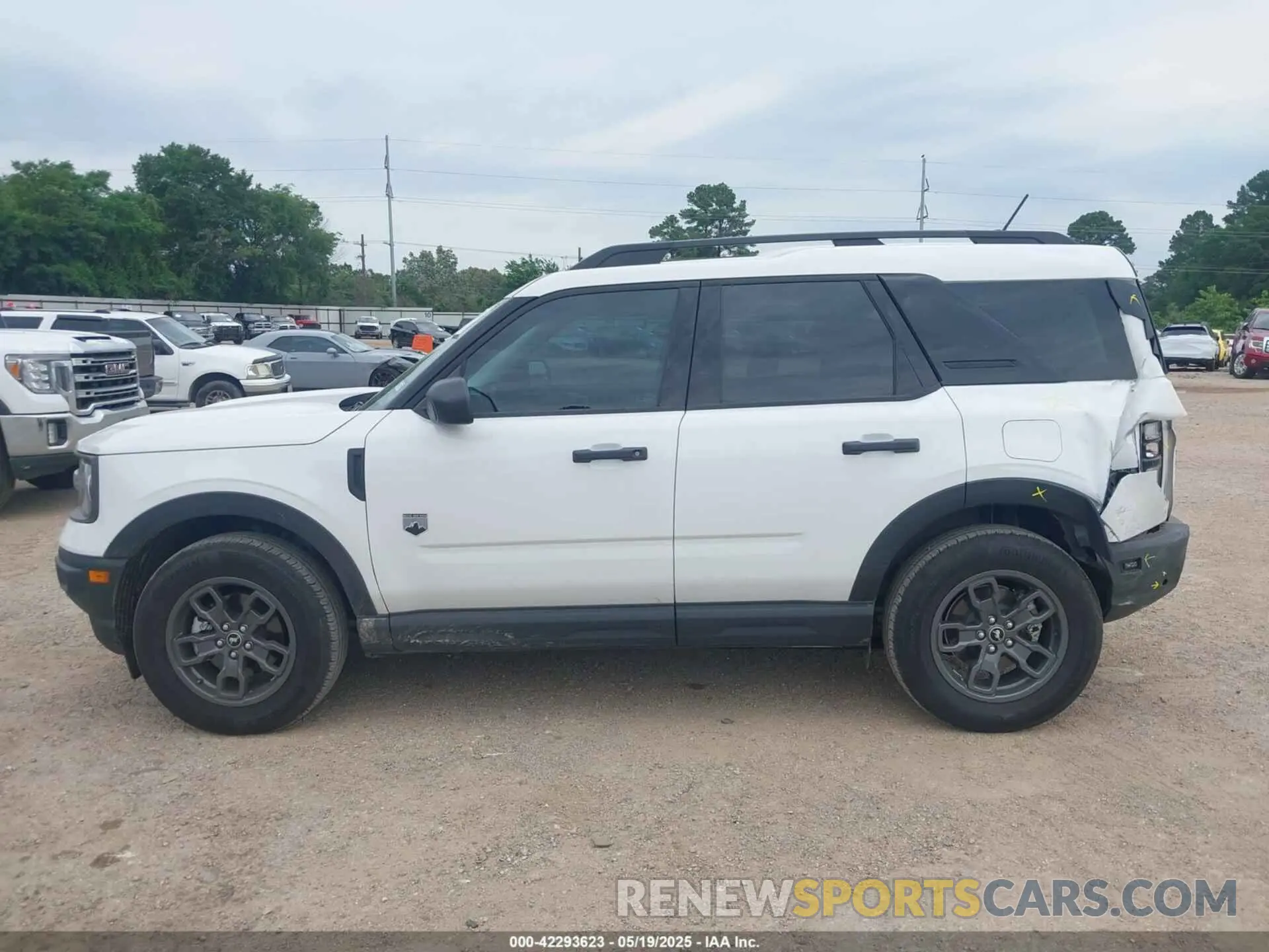 14 Photograph of a damaged car 3FMCR9B69RRE97938 FORD BRONCO SPORT 2024