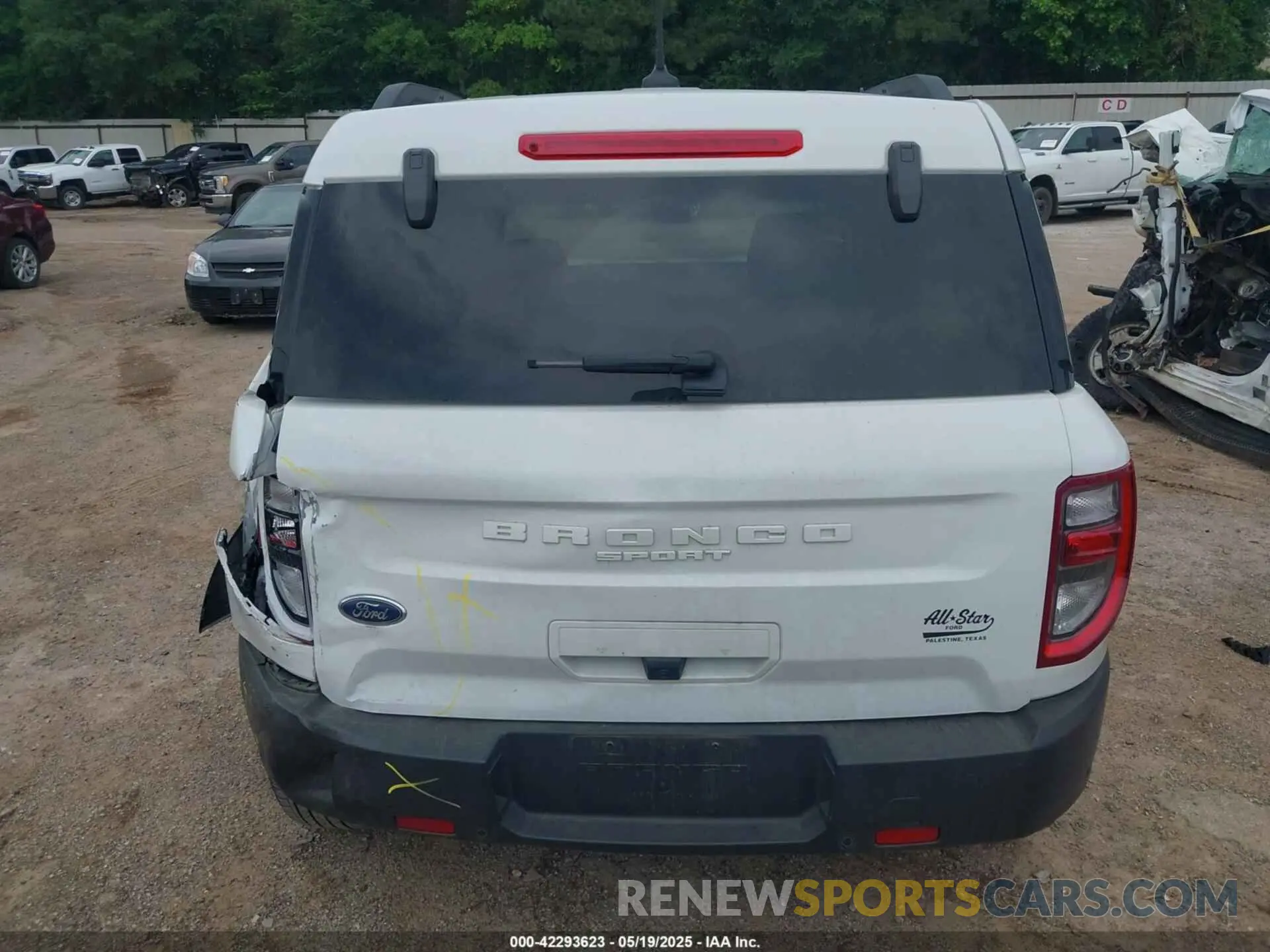 16 Photograph of a damaged car 3FMCR9B69RRE97938 FORD BRONCO SPORT 2024
